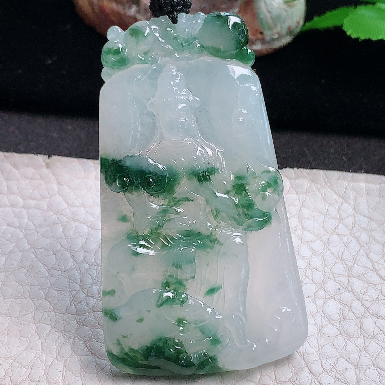 yl实拍63.9*36*5.2缅甸翡翠精雕冰飘花普贤菩萨 生肖守护神玉吊坠 玉挂件