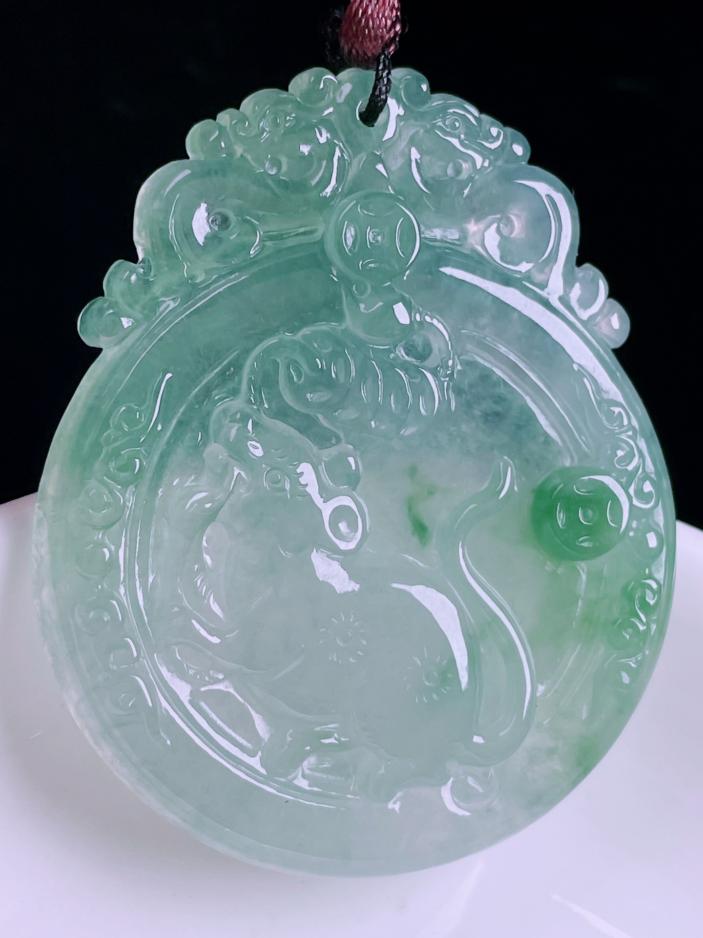 ️冰种鼠牌，老种起光，细底通透，尺寸：44.2/34.8/6mm0512