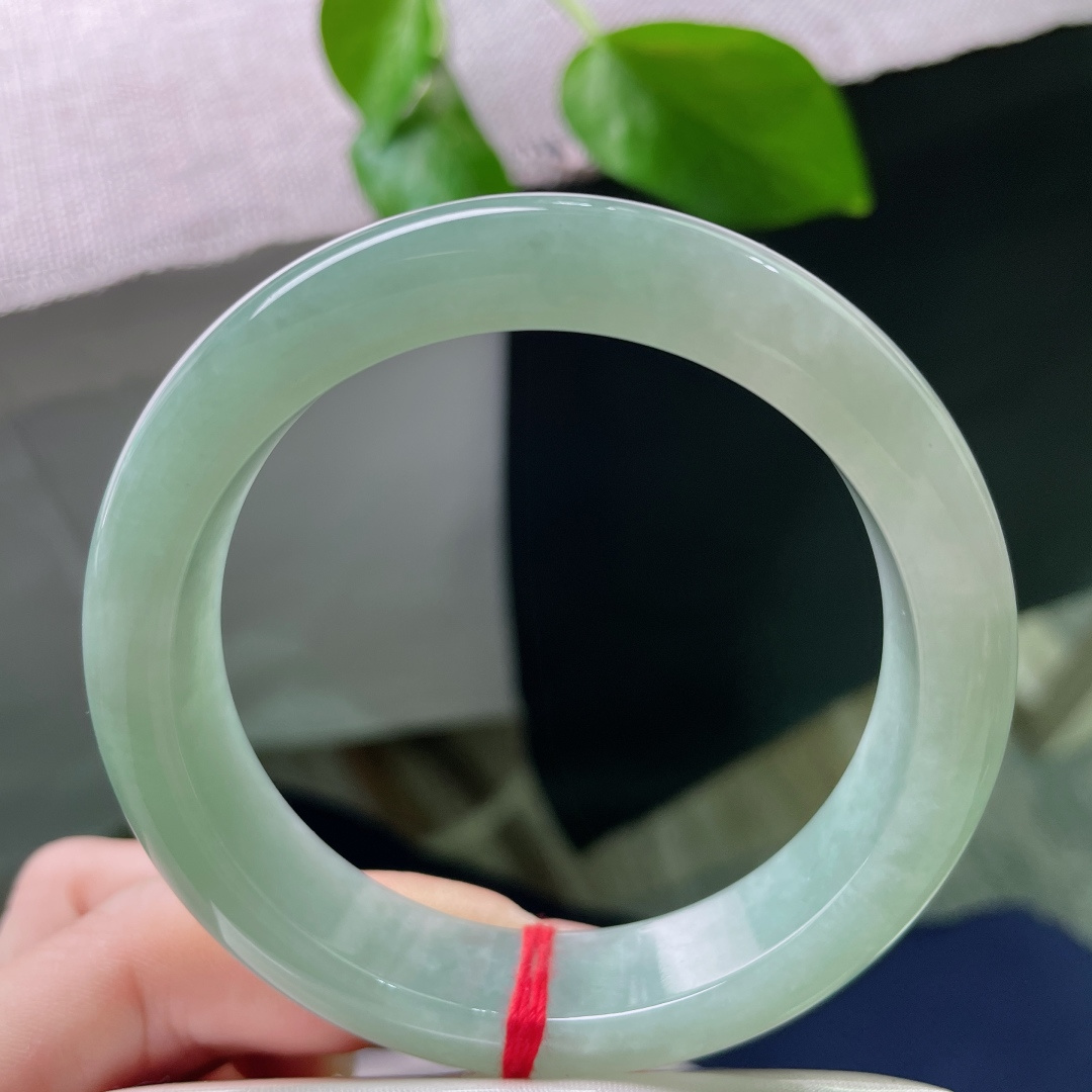 57.3/13.4/8.8，绿底正圈，水头好，种老，半湖烟雨，一顷碧色，人间值得，无裂，ss5144