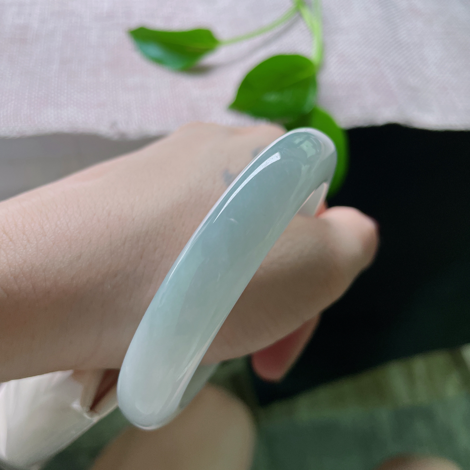 57.3/12.2/8.5，浅绿底正圈，种老，水头好，温柔，淡雅倾心，ss49995a..