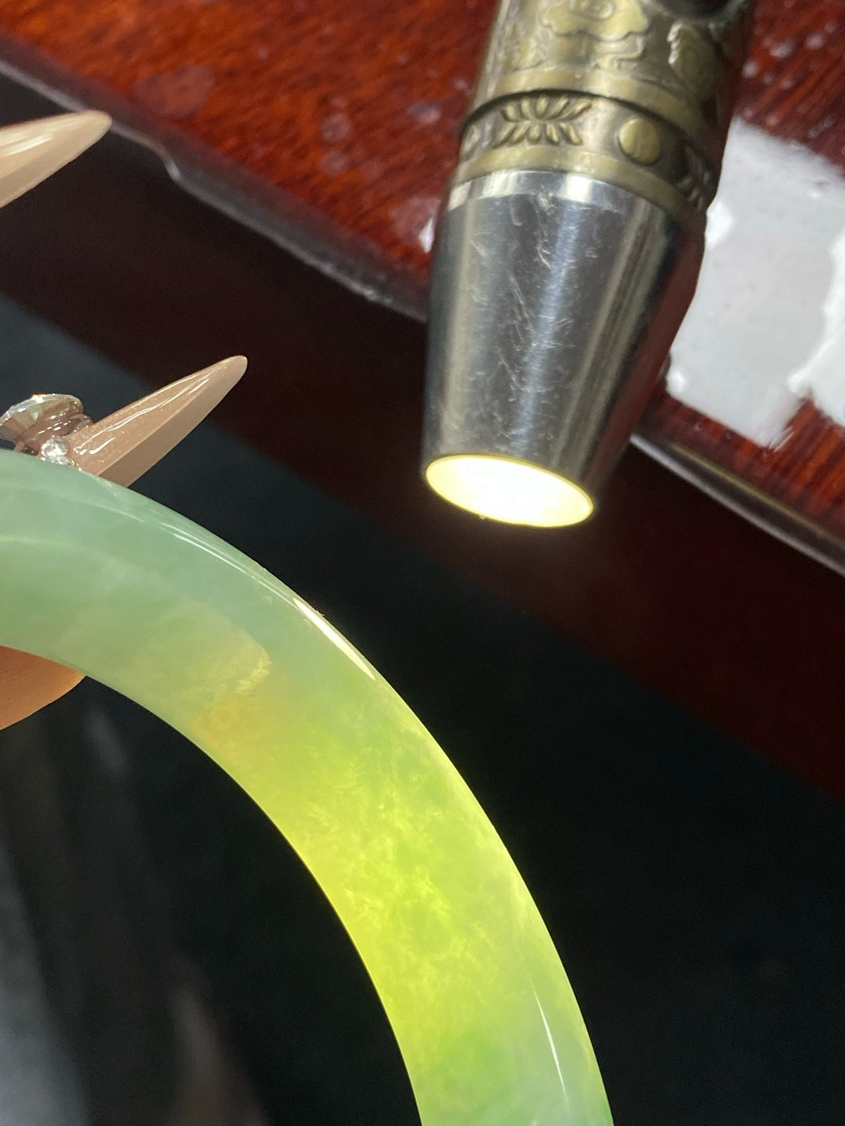 苹果绿正圈成品（内侧细纹不扣）
⭕️56.7-12.2-9.2
