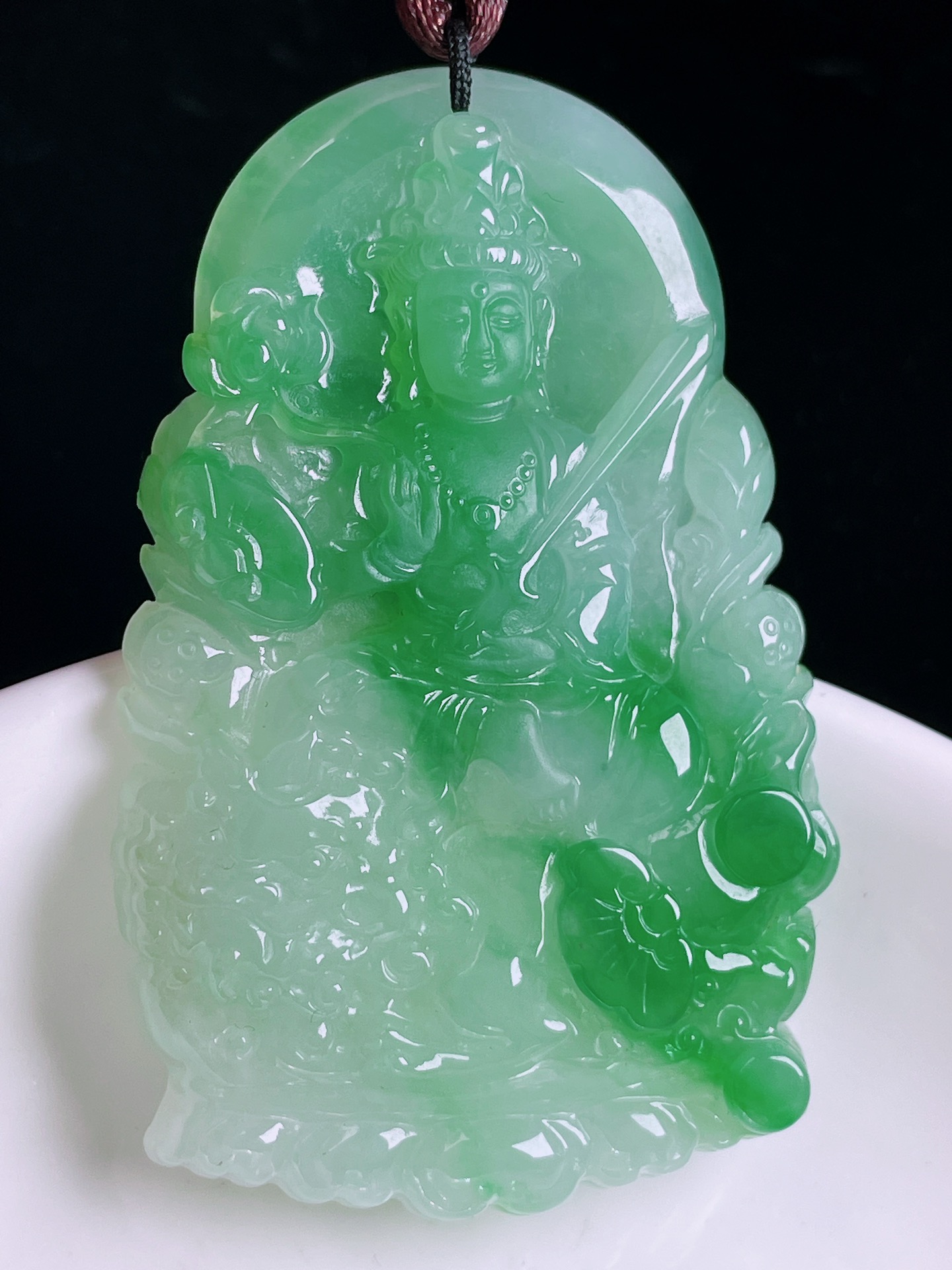 ️飘绿观音，老种起光，细底通透，尺寸：57.4/37/6mm0512