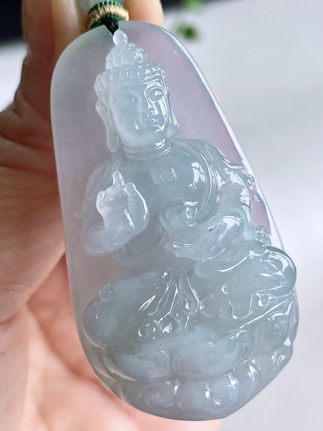 【裸石】糯冰晴水阿弥陀佛牌吊坠 【说明】缅甸 性比高 【尺寸】54-30.5-12.3 【重量】34克