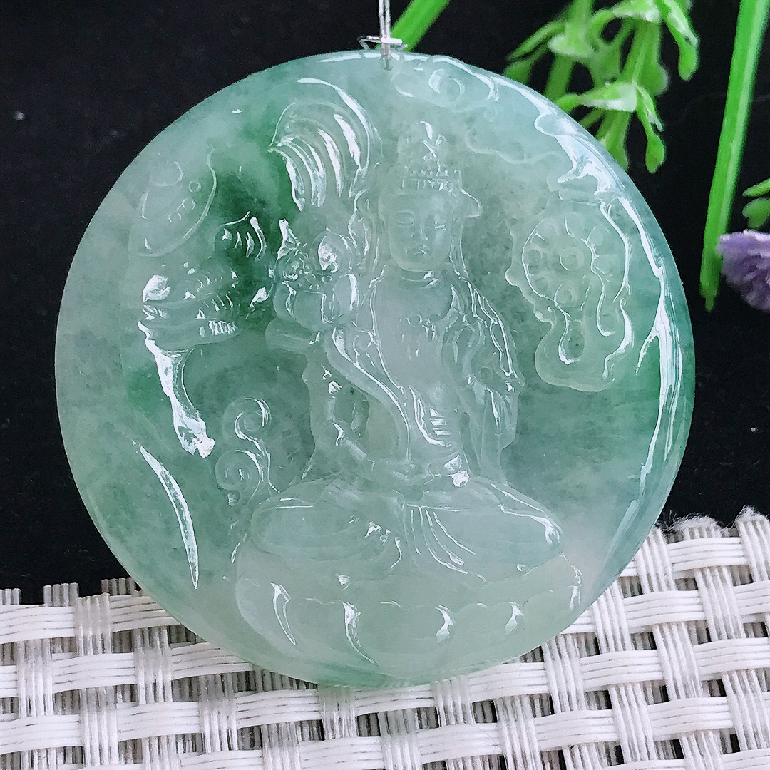 实拍A货翡翠45.6/5.8老坑冰胶果冻冰晴绿普贤菩萨吊坠翡翠圆牌挂件