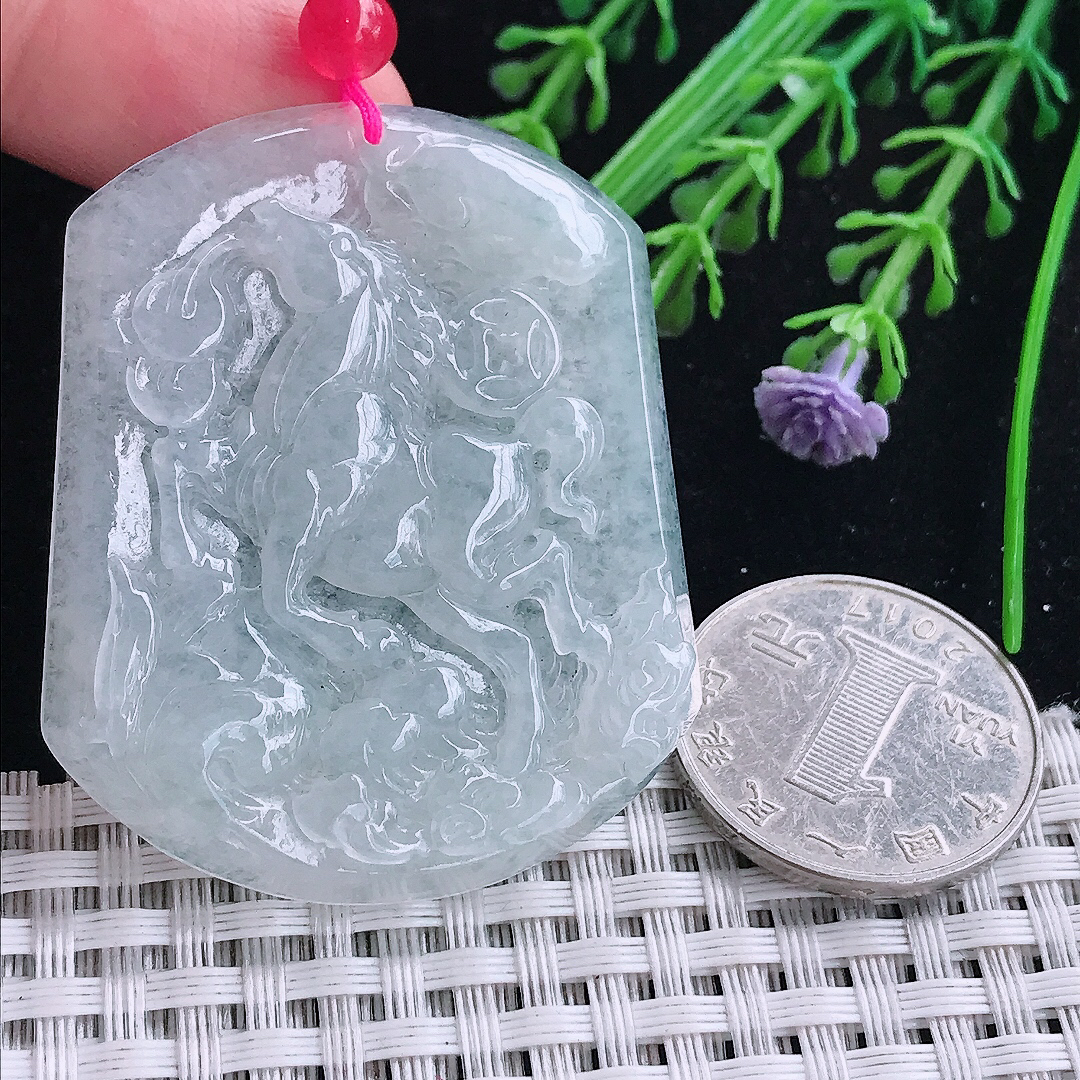 实拍A货翡翠50/41.5/5.7老坑冰透起胶马上有钱马牌吊坠翡翠玉牌挂件