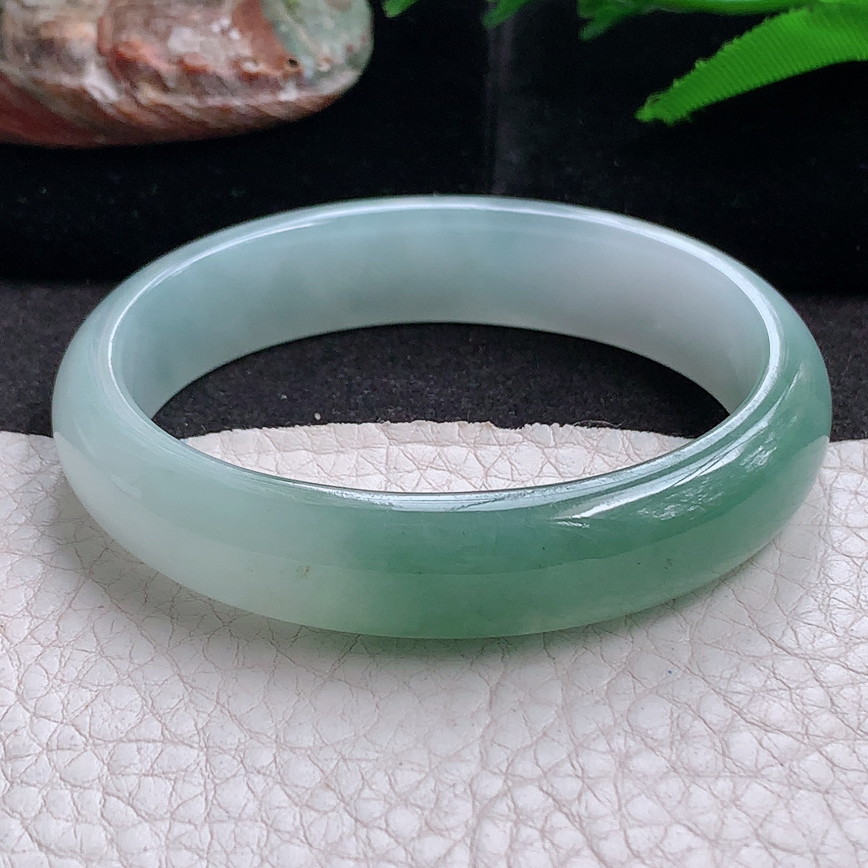 yh小圈口53.2*45.6*12.5*6.6贵妃招财镯 缅甸翡翠a货玉手镯半山水蛋形玉手环