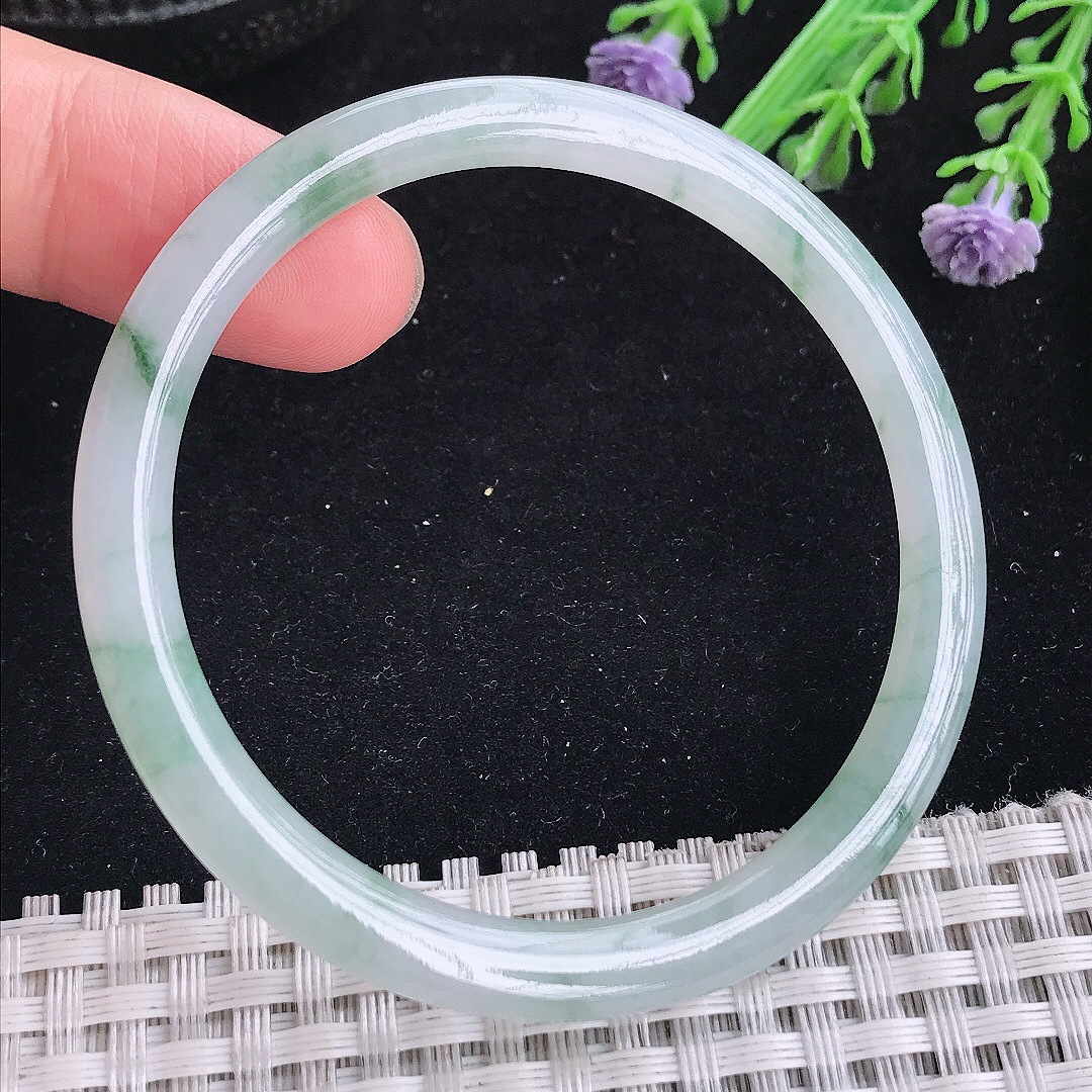 实拍a货翡翠51/5.1/6.3小圈口叮当镯老坑冰胶冰飘花细条手镯玉手镯