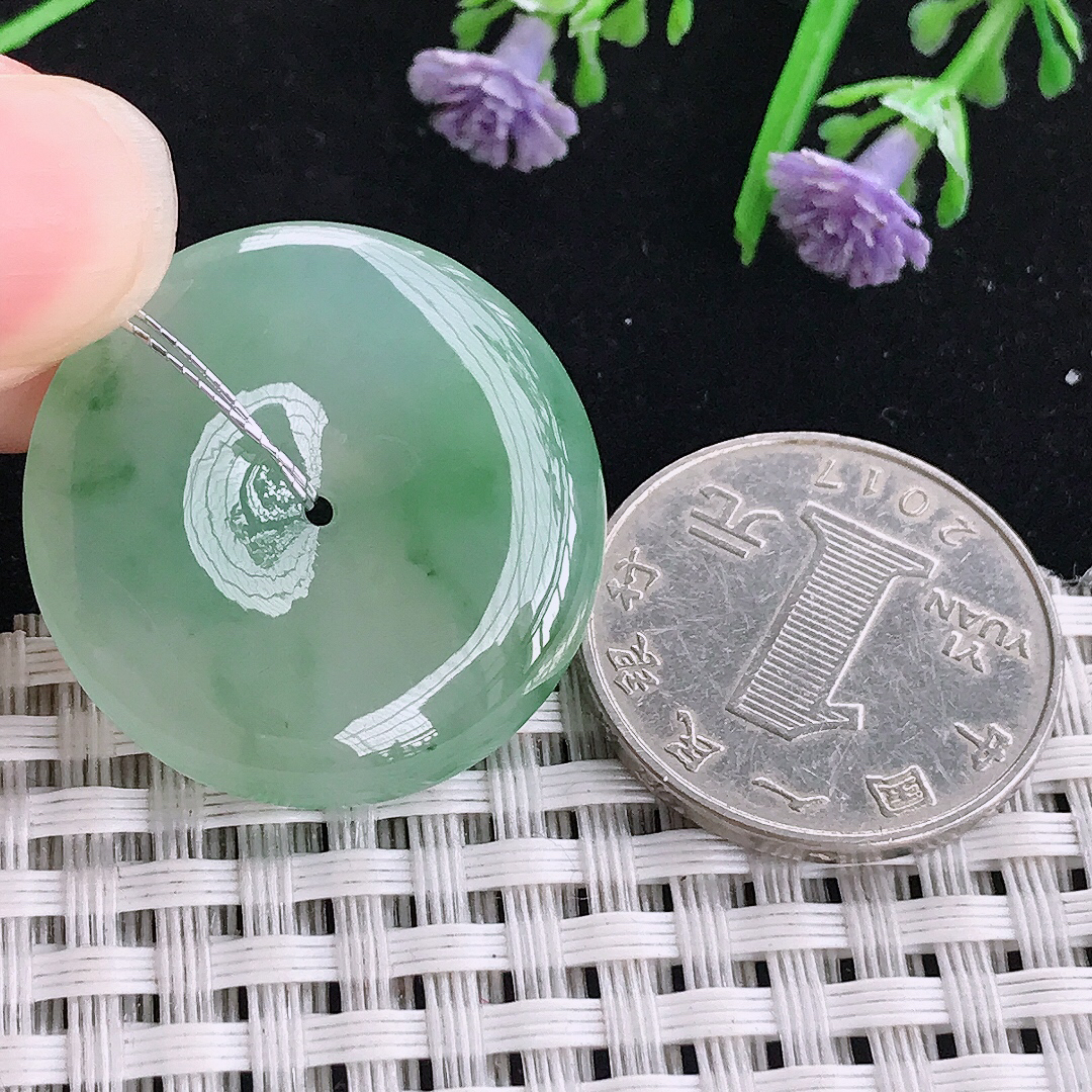 实拍A货翡翠28.9/5.6老坑冰胶果冻胶冰晴绿平安扣吊坠翡翠玉牌挂件