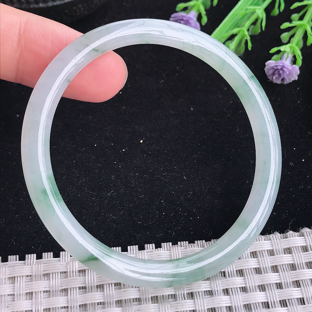 实拍a货翡翠51/5.1/6.3小圈口叮当镯老坑冰胶冰飘花细条手镯玉手镯