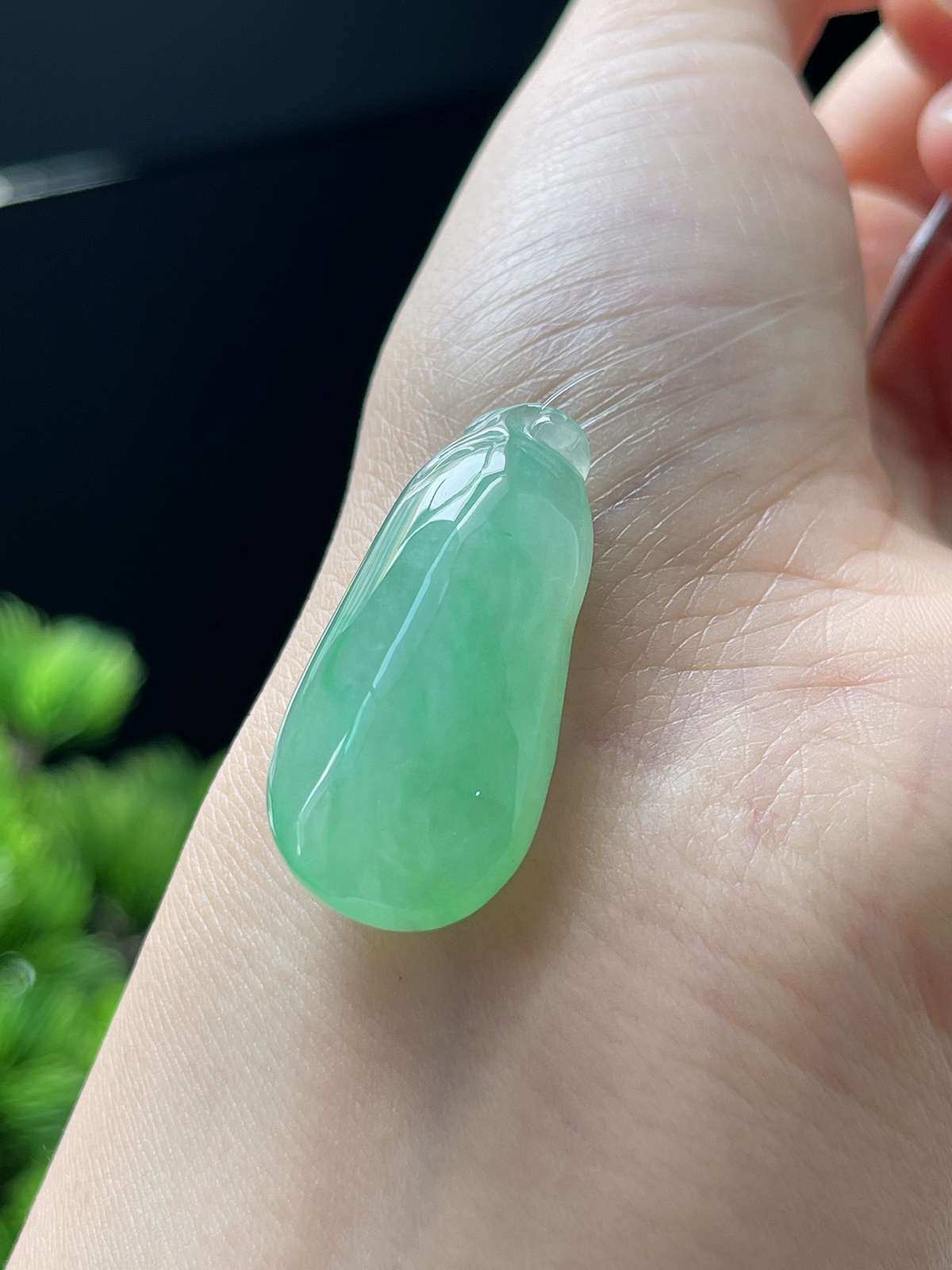 翡翠冰糯绿色福瓜