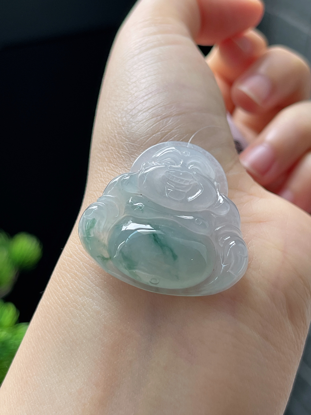 翡翠冰糯种飘绿吊坠