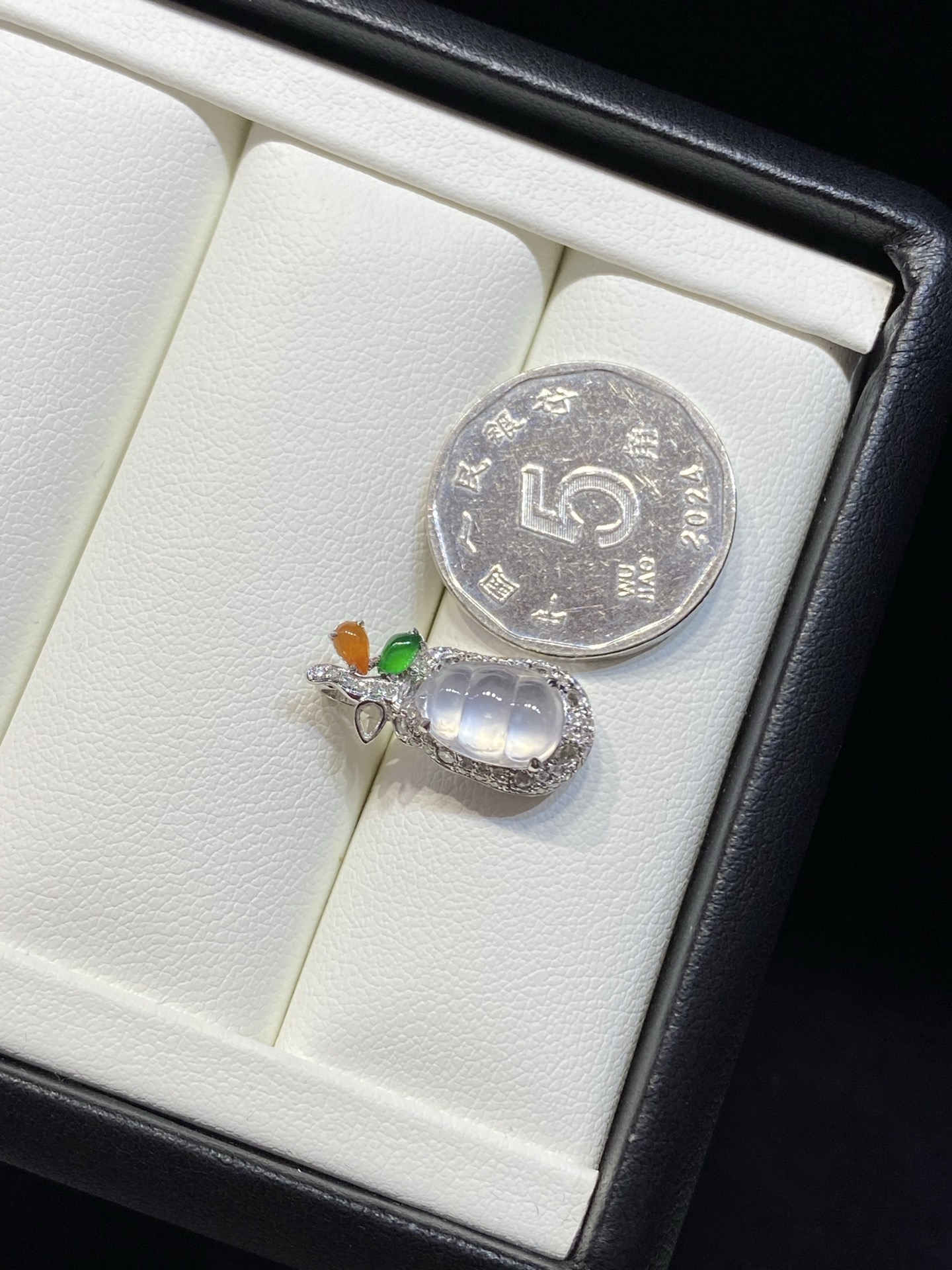起光 福豆 设计款 18k 整体尺寸18.6-8.8-7.8