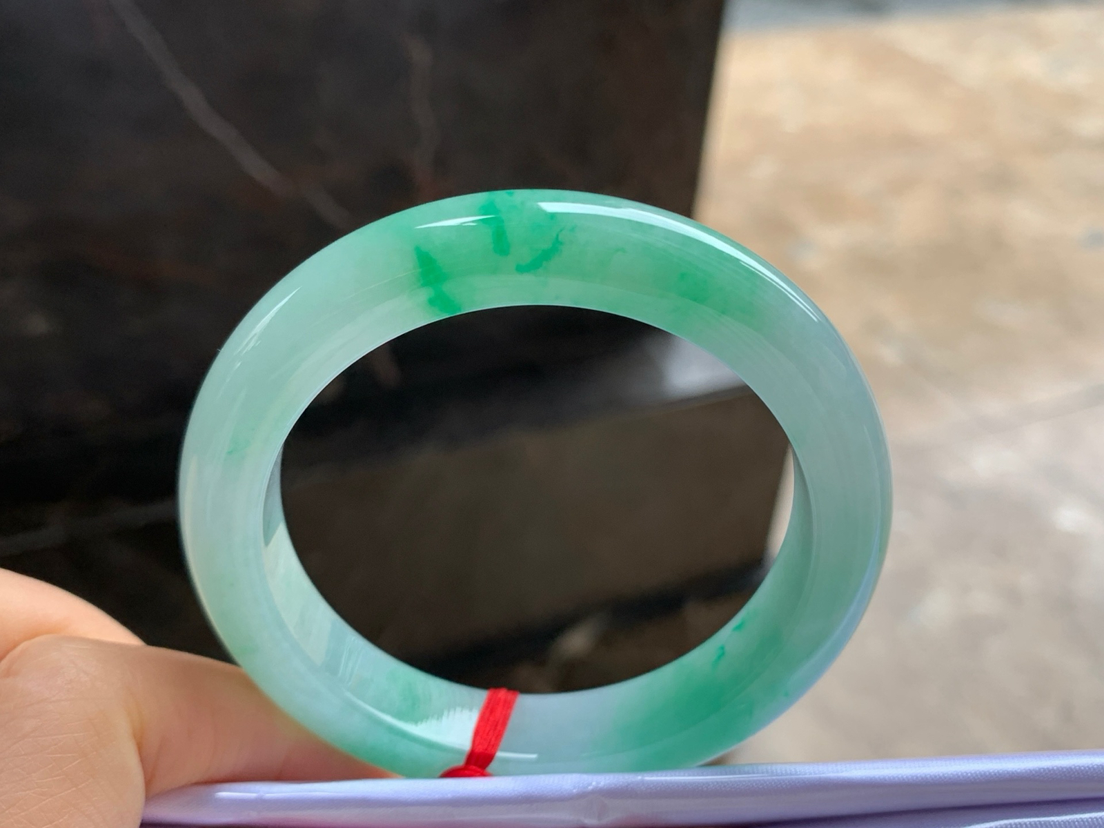52-11-9.2

飘绿手镯^_^色阳