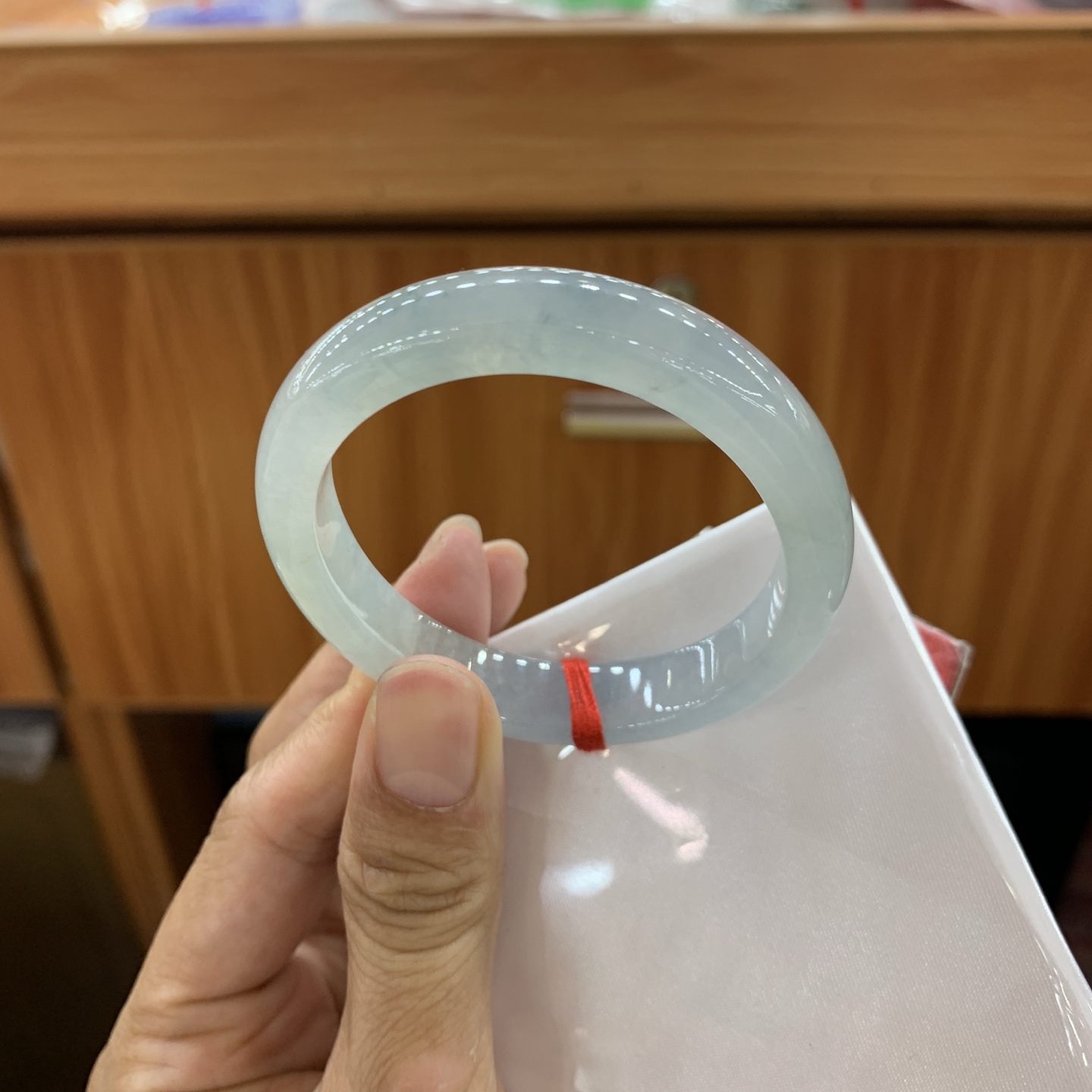 051310FN 飘花贵妃翡翠手镯 53-47-10-7