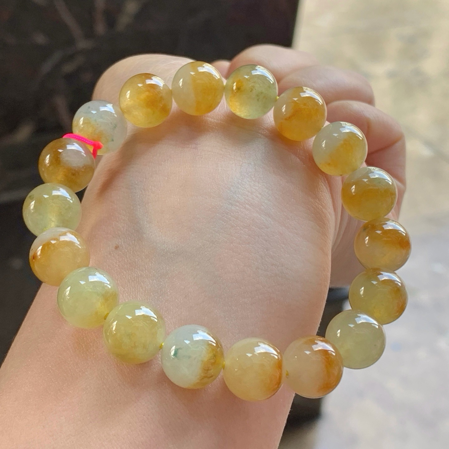 冰黄手串^_^鲜艳 种水好