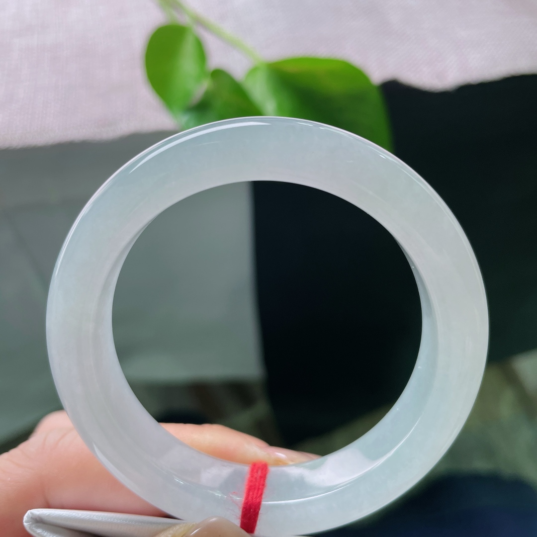 白月光正圈，种老，浅韵清悠，内敛柔光，是骨子里的雅致与从容。有棉线，ss49471a