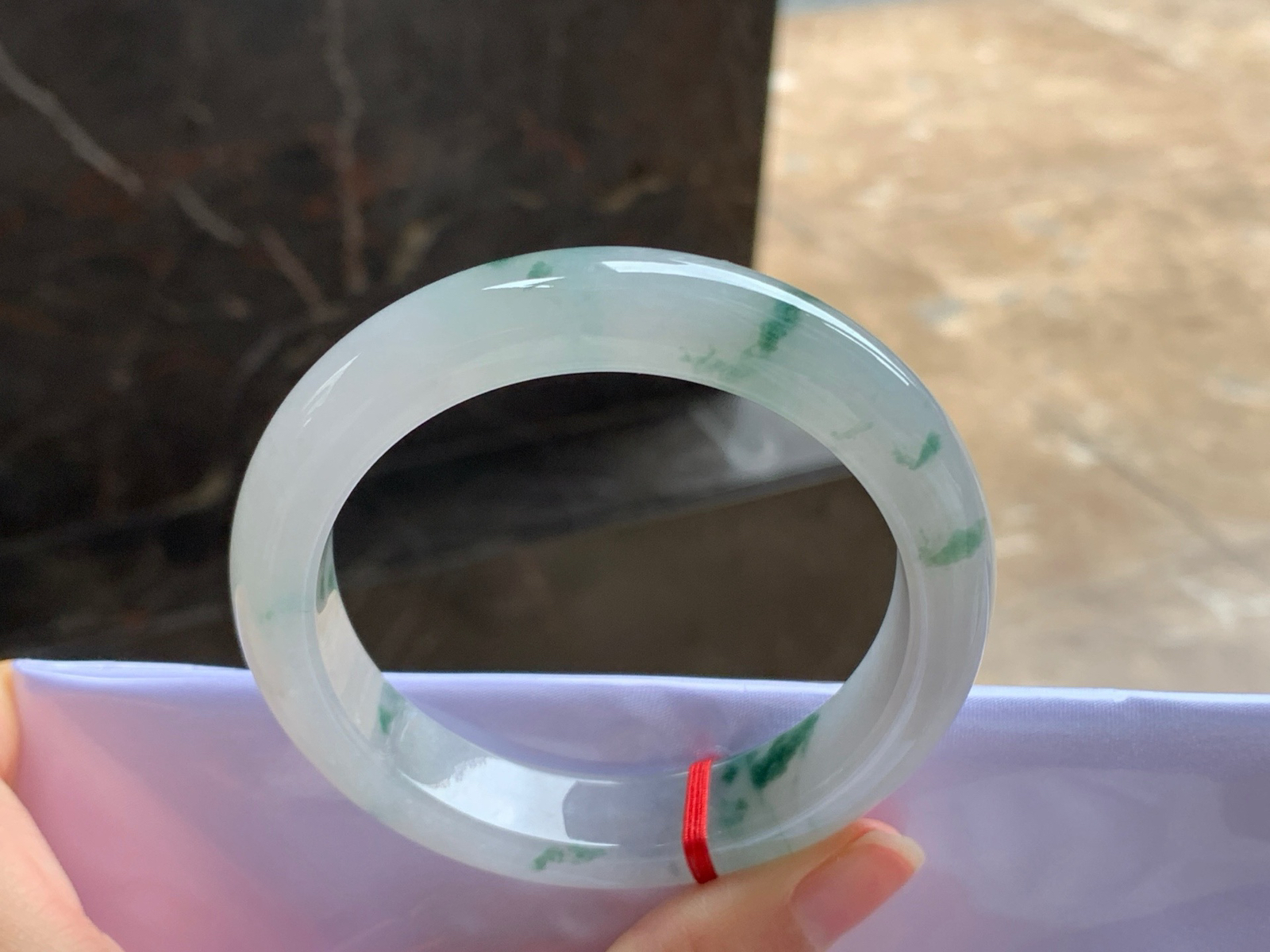 56-12.8-9.1

蓝花手镯^_^飘花灵韵