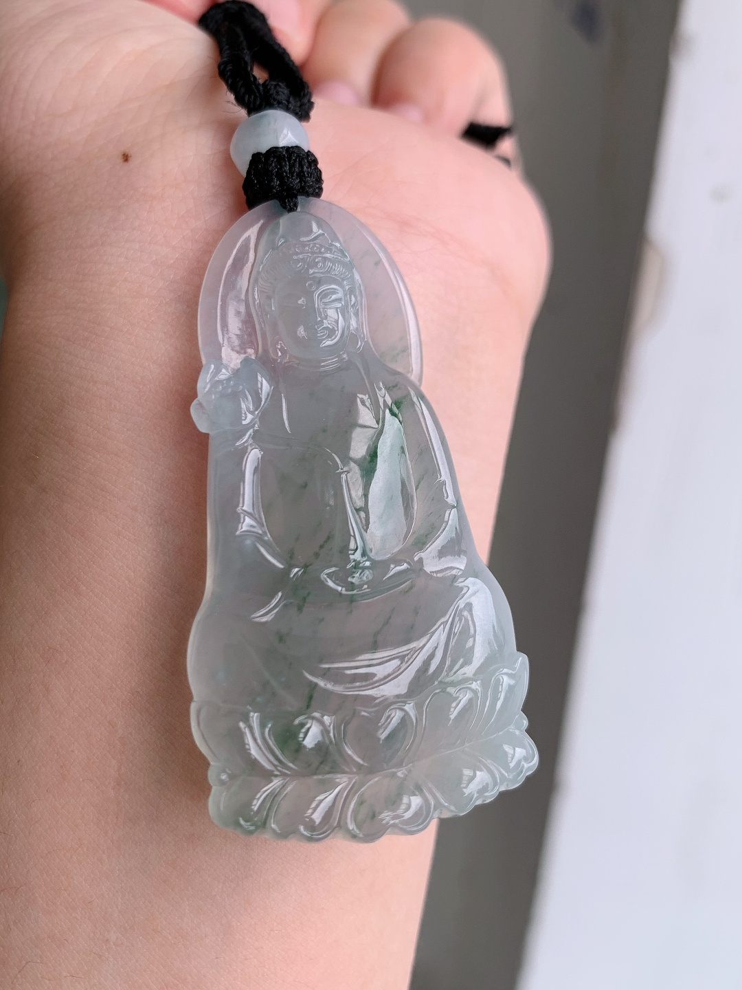 飘花莲花观音吊坠，冰种起光，飘绿灵动