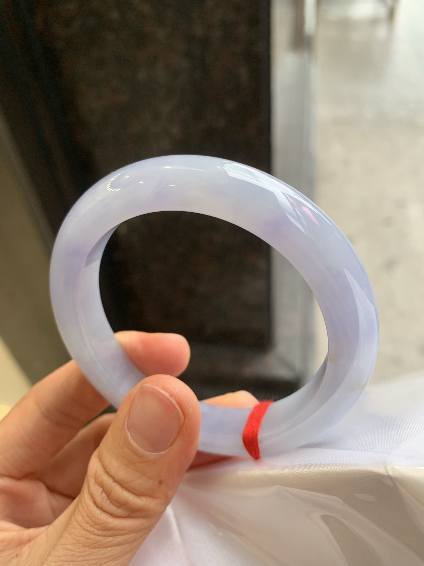 正圈 微细纹 尺寸：56/11.4/9.3 细腻