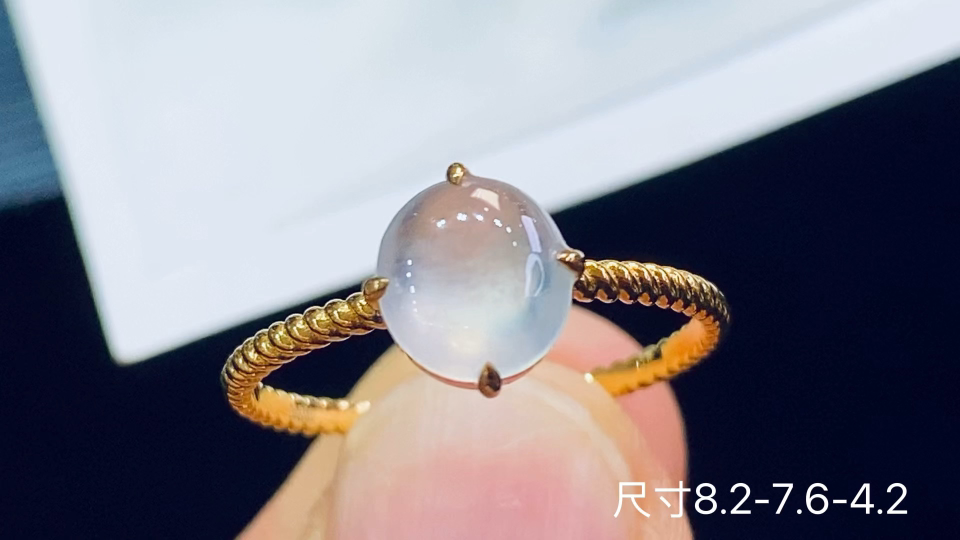 ️ 18k金+钻玻璃种蛋面戒指，无裂，8.2-7.6-4.2