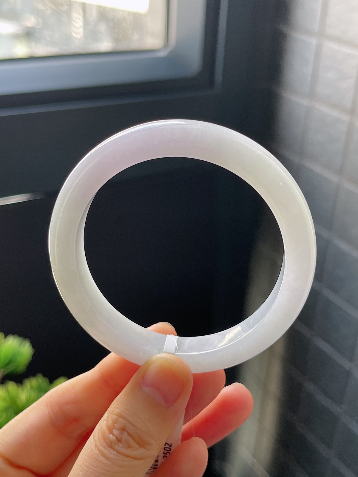 正圈54圈口，翡翠糯化种淡紫色手镯