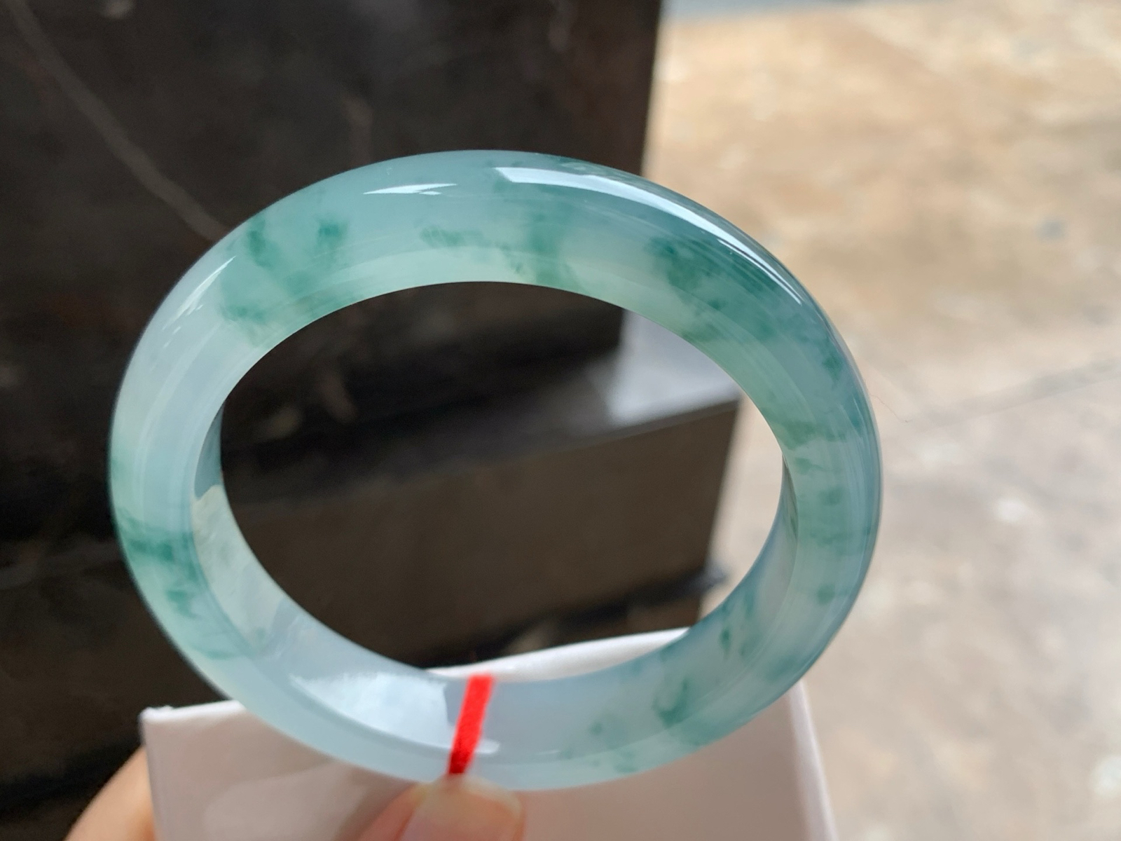 57.5-12.5-9

冰蓝花手镯^_^