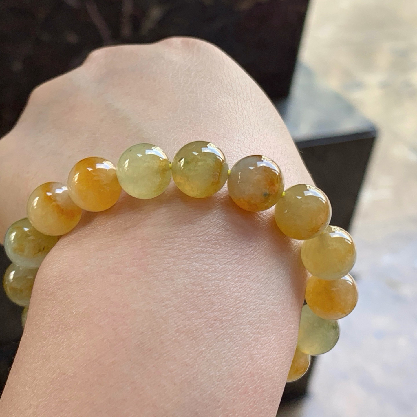 冰黄手串^_^鲜艳 种水好