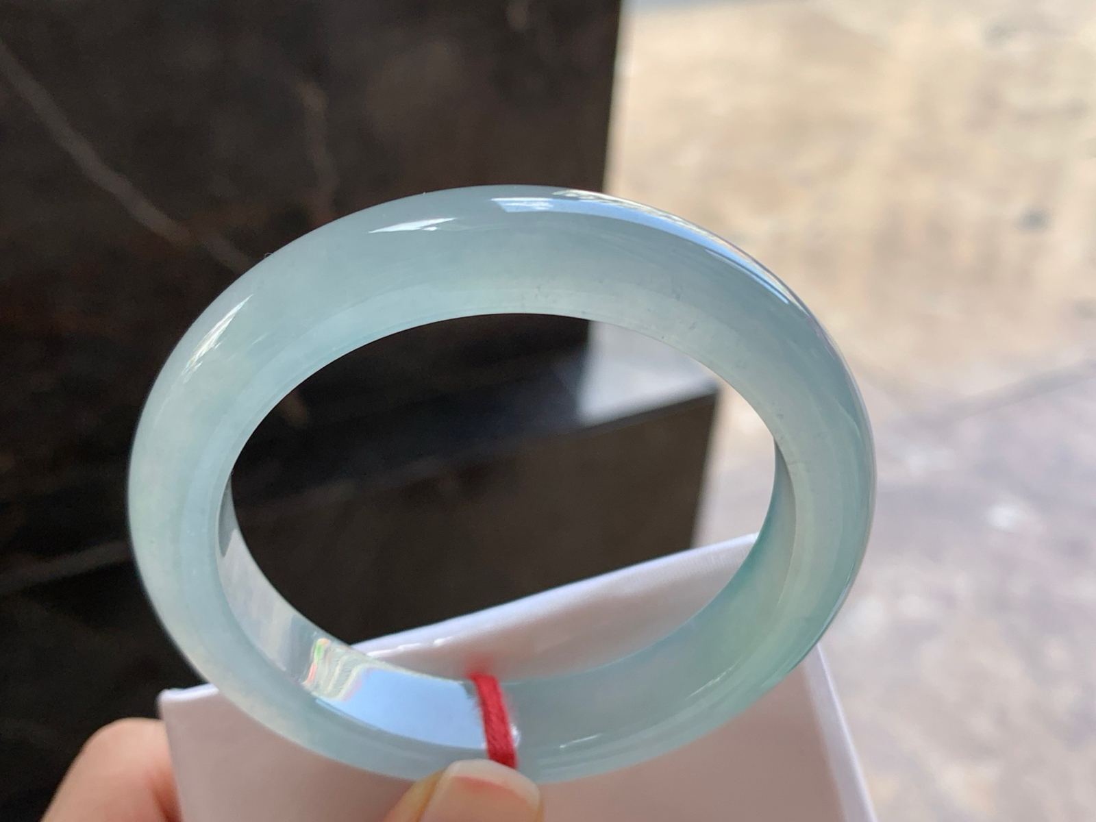 56-11.8-9

冰种手镯^_^种水冰透