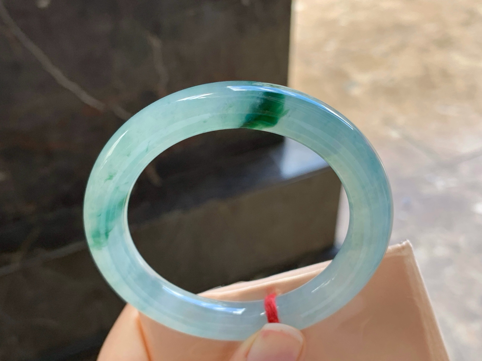 53-9.8

飘花圆条手镯^_^鲜艳