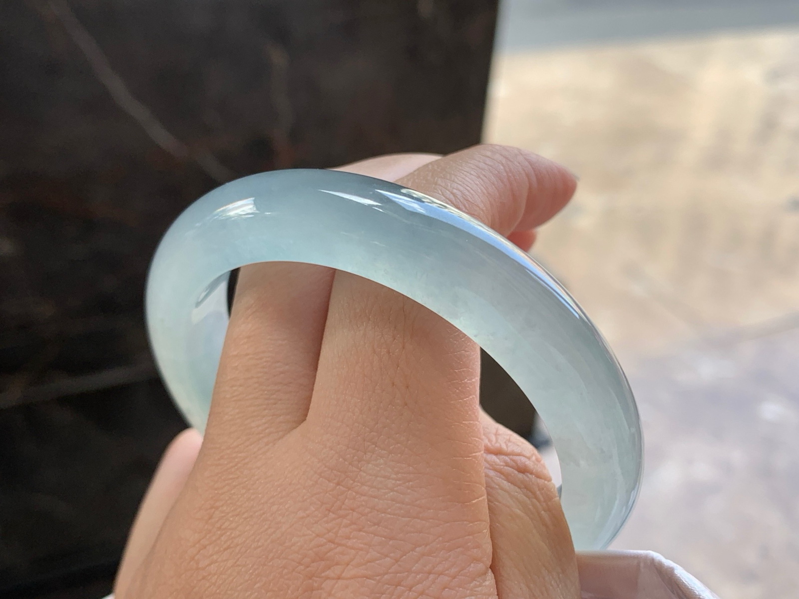 56-11.8-9

冰种手镯^_^种水冰透