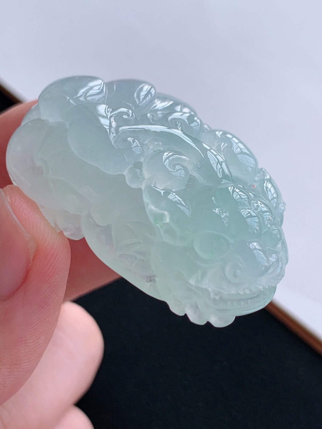 ️ 冰种晴水底貔貅吊坠厚装饱满，雕工立体霸气 自然光拍摄