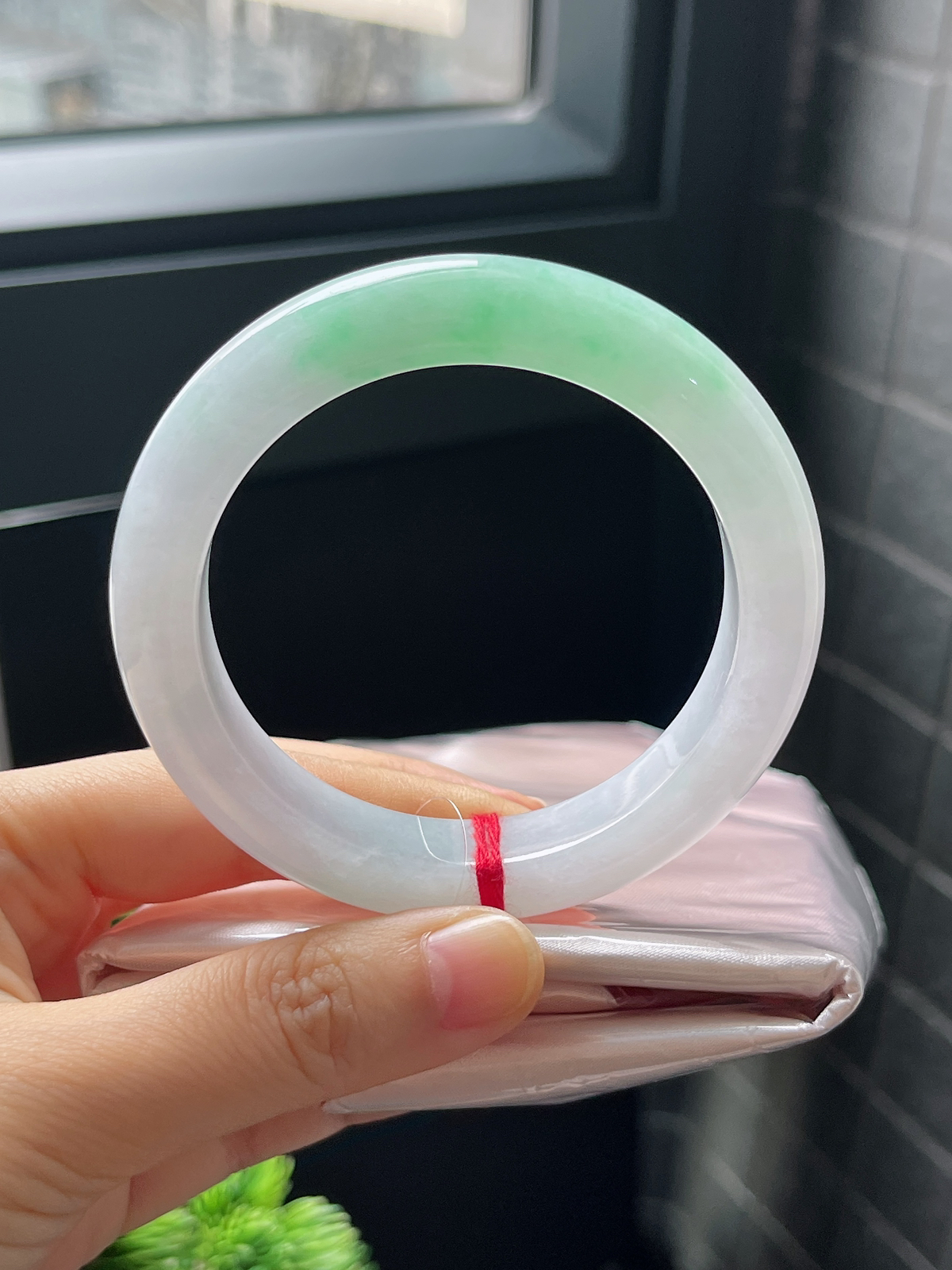 正圈56圈口，翡翠冰糯手镯