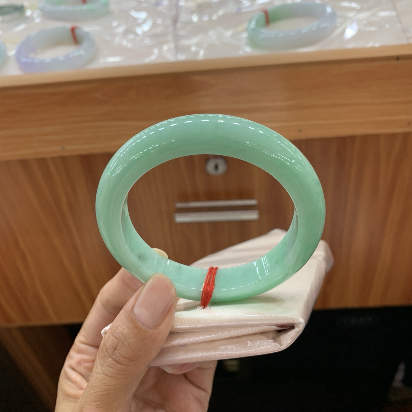 051412MMJ 满绿正圈翡翠手镯 57.8-12.5-8.8