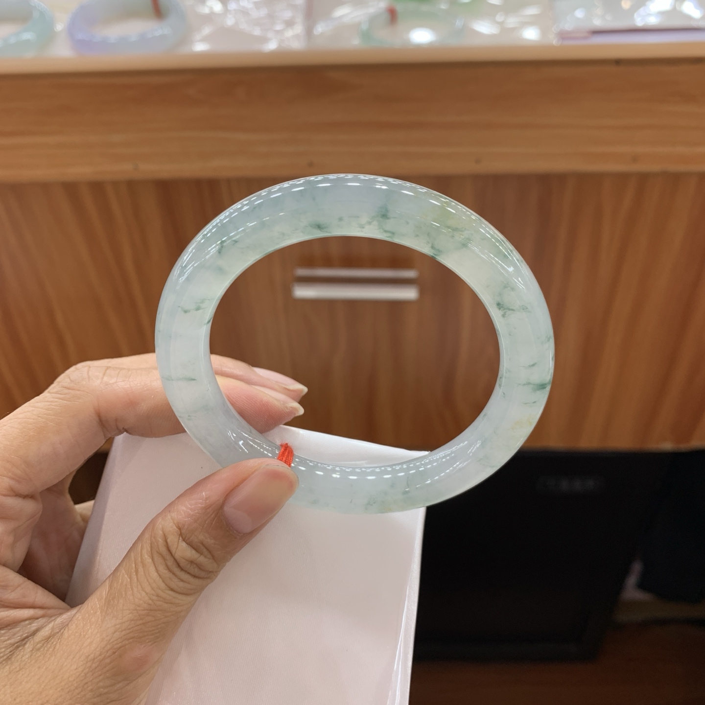 051426GX 冰飘花圆条大圈口翡翠手镯 59.2-10.4-10.3