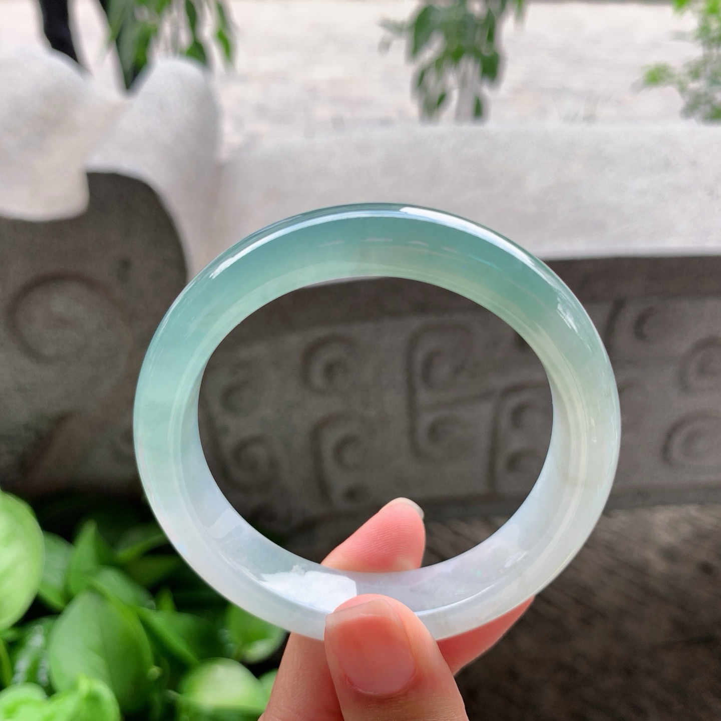 圈口55.8-12.9-8.4 【冰蓝水正圈手镯】
