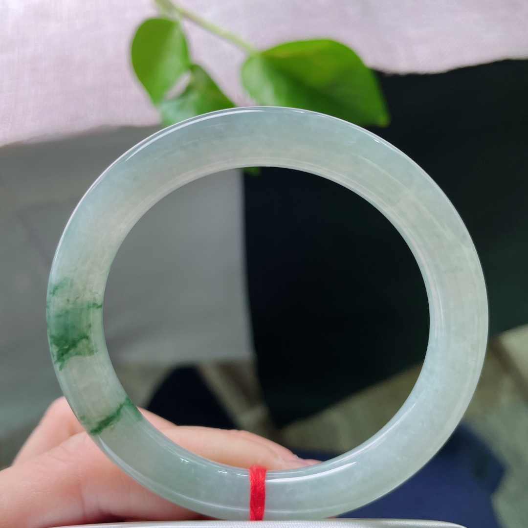55/8.7飘花圆条，水润细腻，清雅，种老，飘逸，手握星辰，无裂，ss53085a