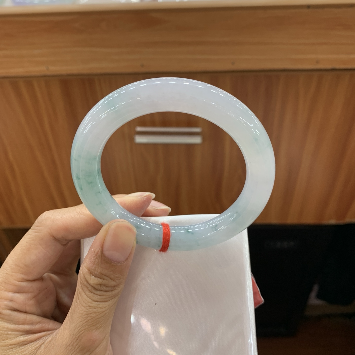 051420MMJ 飘花圆条翡翠手镯 55.5-10.6