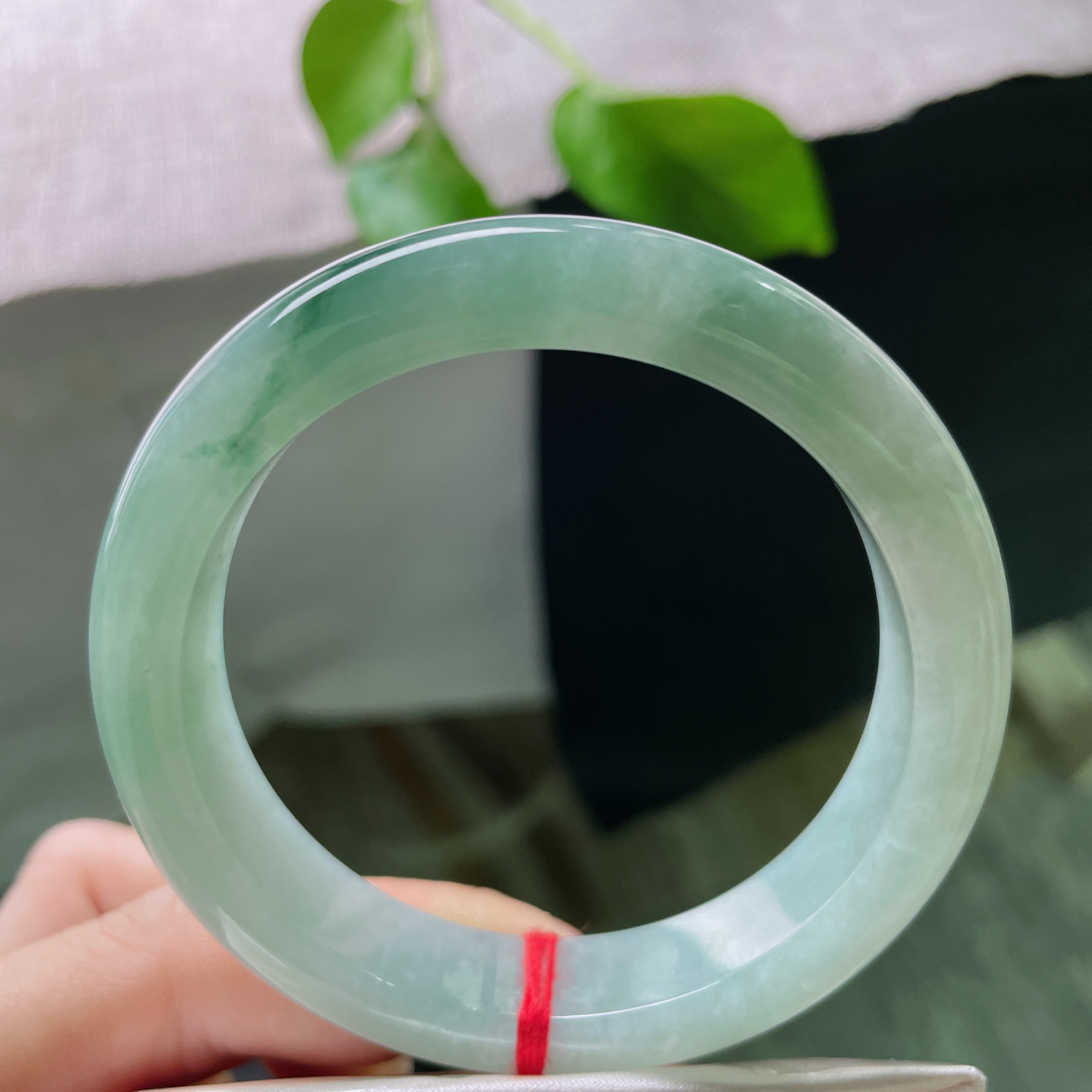 55/12.1/8.6飘花正圈，水润细腻，沉鱼落雁，闭月羞花之美，种老，ss52278a..