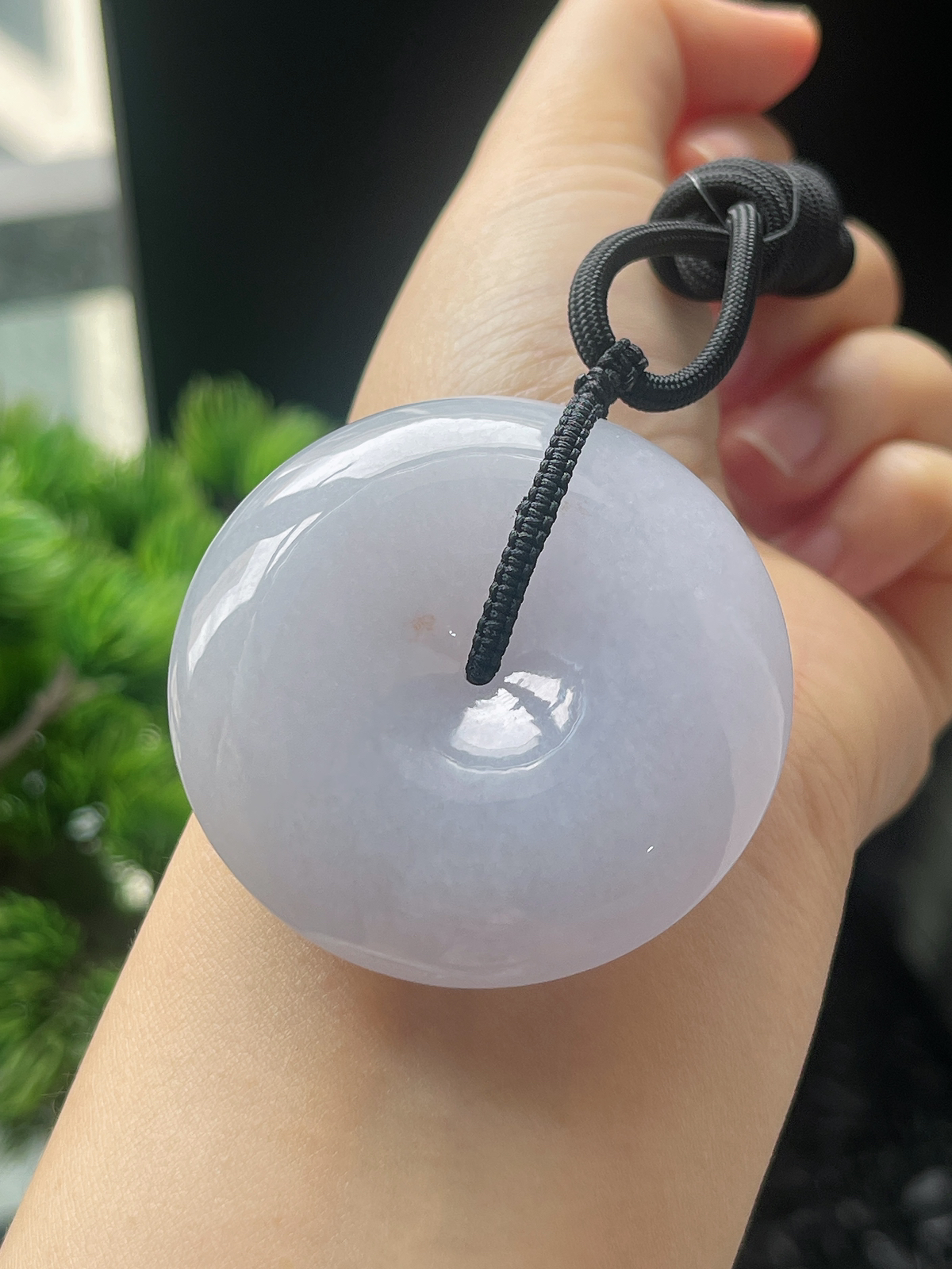 翡翠冰糯种白色平安扣