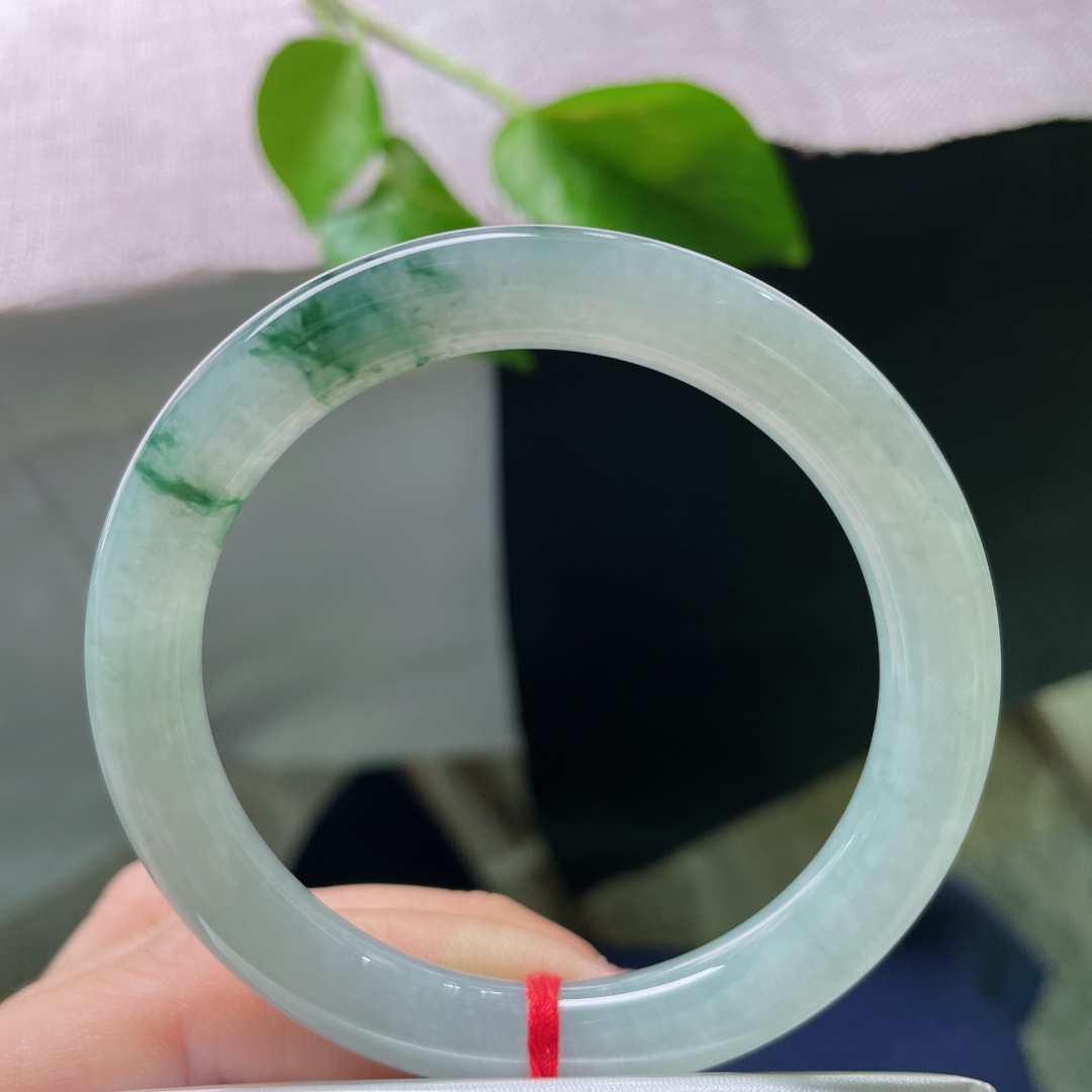 55/8.7飘花圆条，水润细腻，清雅，种老，飘逸，手握星辰，无裂，ss53085a