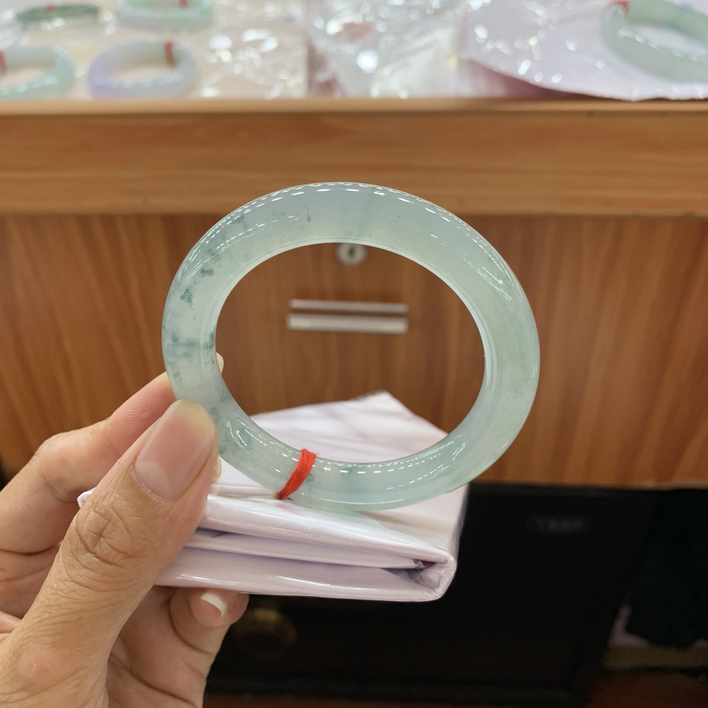 051422HT 飘花圆条翡翠手镯 51.6-9.7-9.9