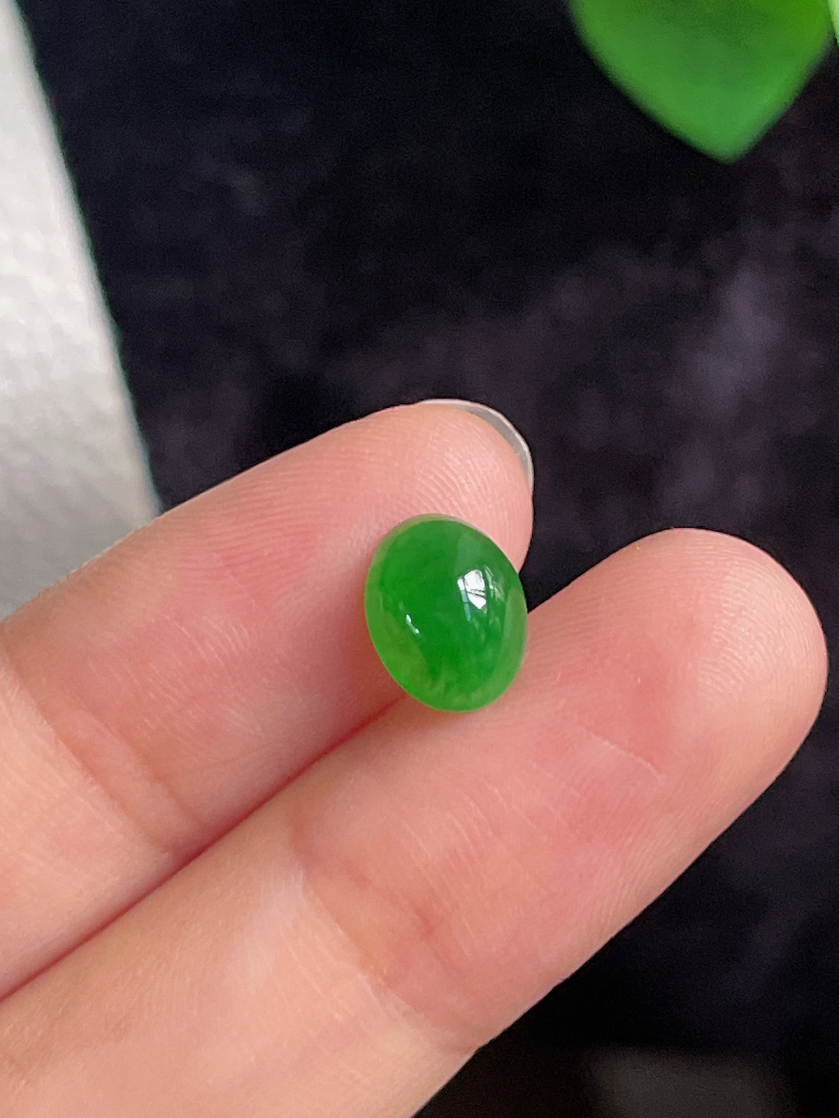 翡翠冰糯绿色蛋面