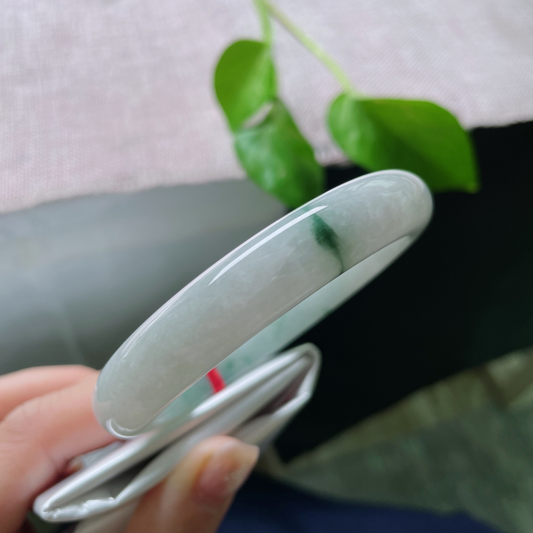 飘花正圈，大圈口，奶白质地，水润，花色灵动飘逸，皮纹，ss52199a