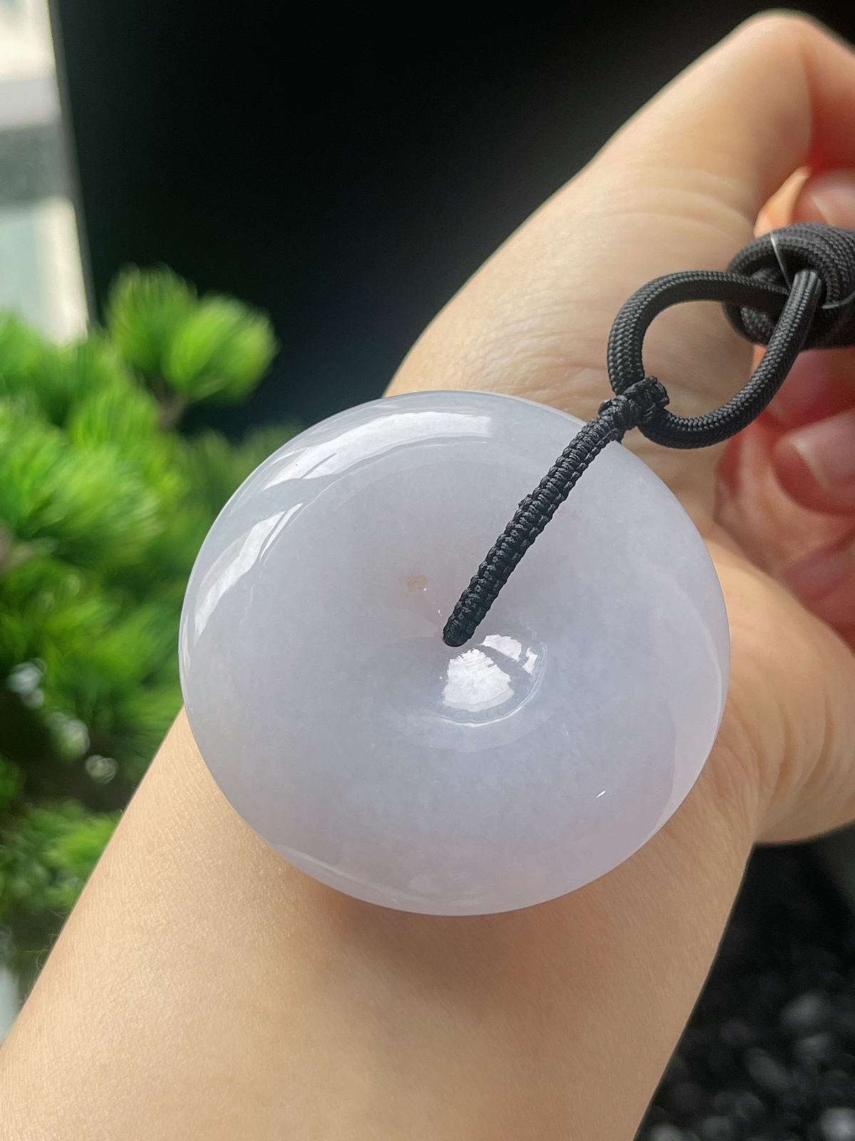 翡翠冰糯种白色平安扣