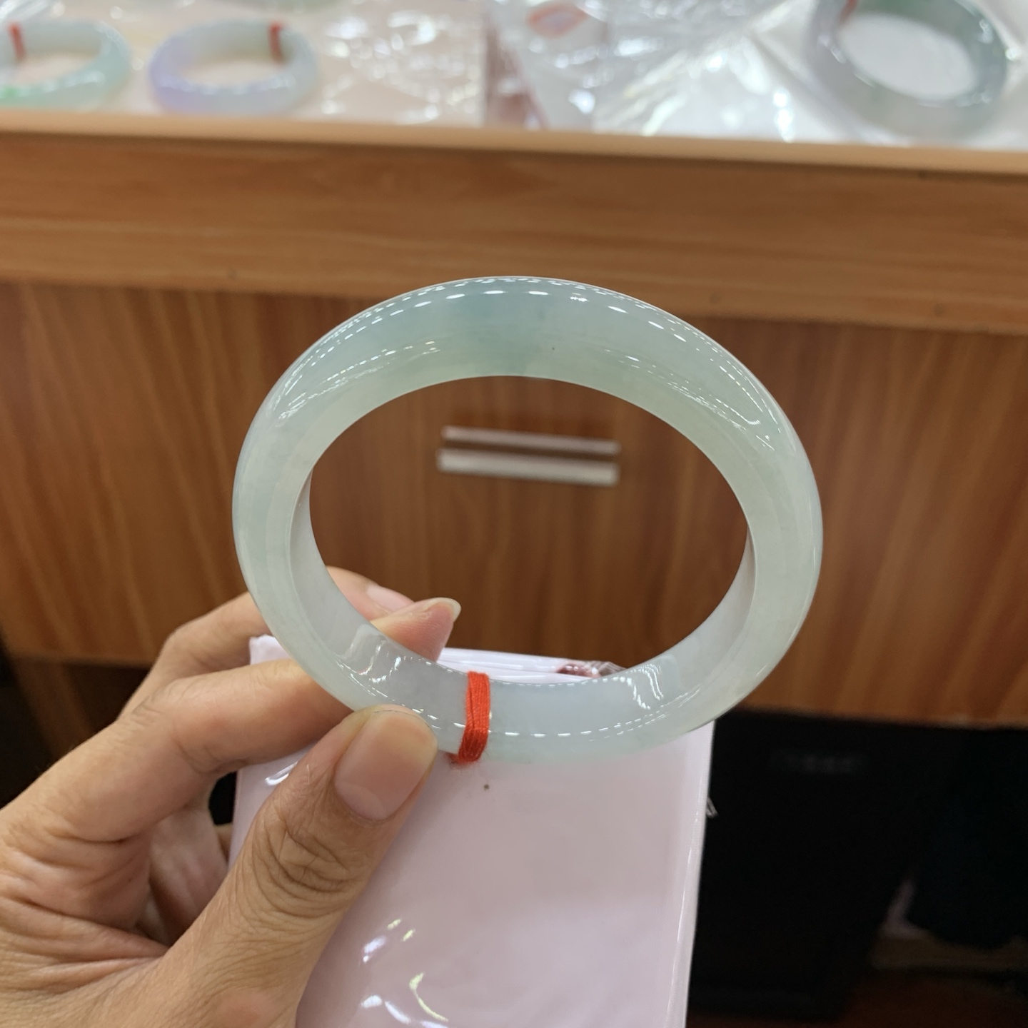 051421HT 蓝底正圈大圈口翡翠手镯 59.6-12.7-9