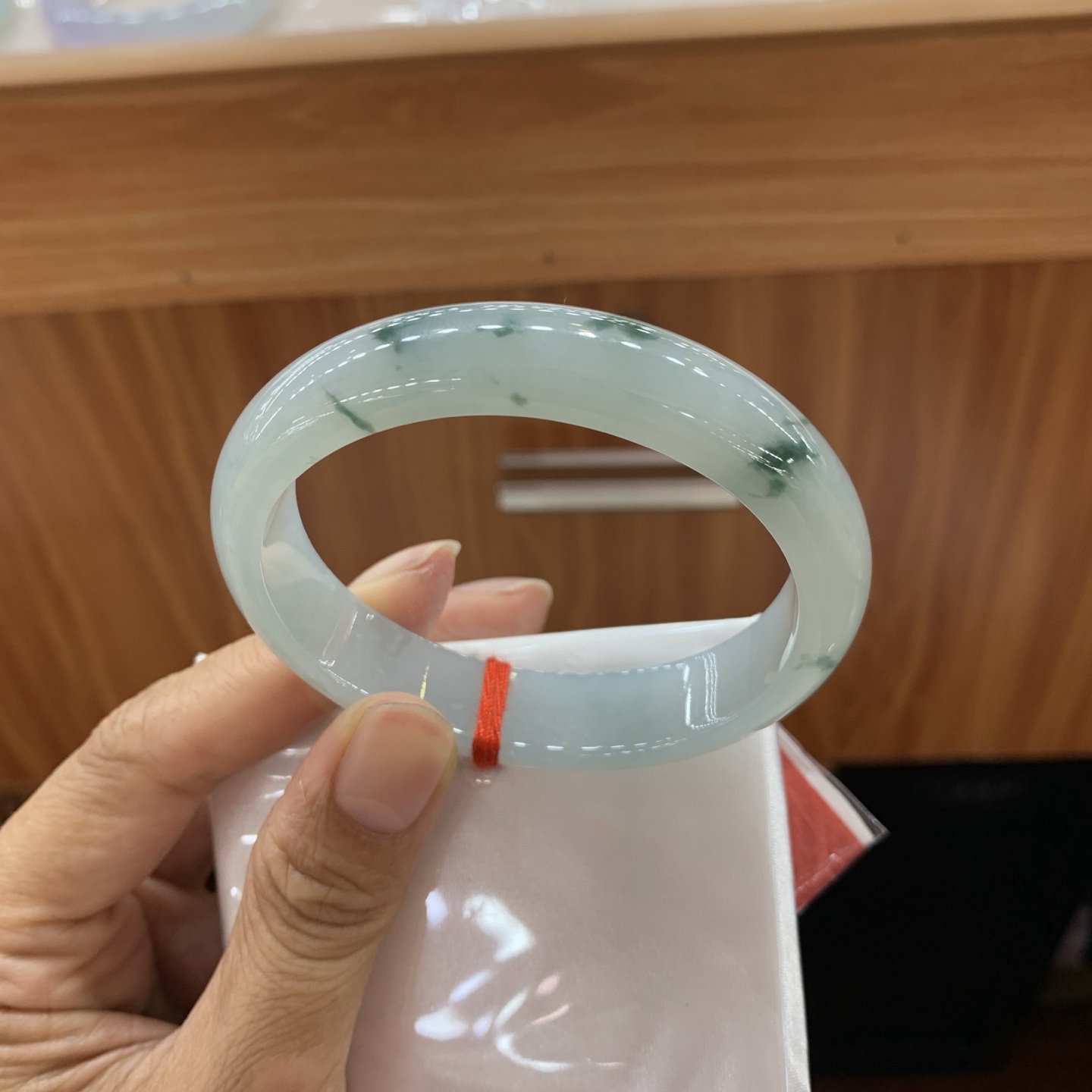 051413FN 冰飘花贵妃翡翠手镯 56-48-13-7.2