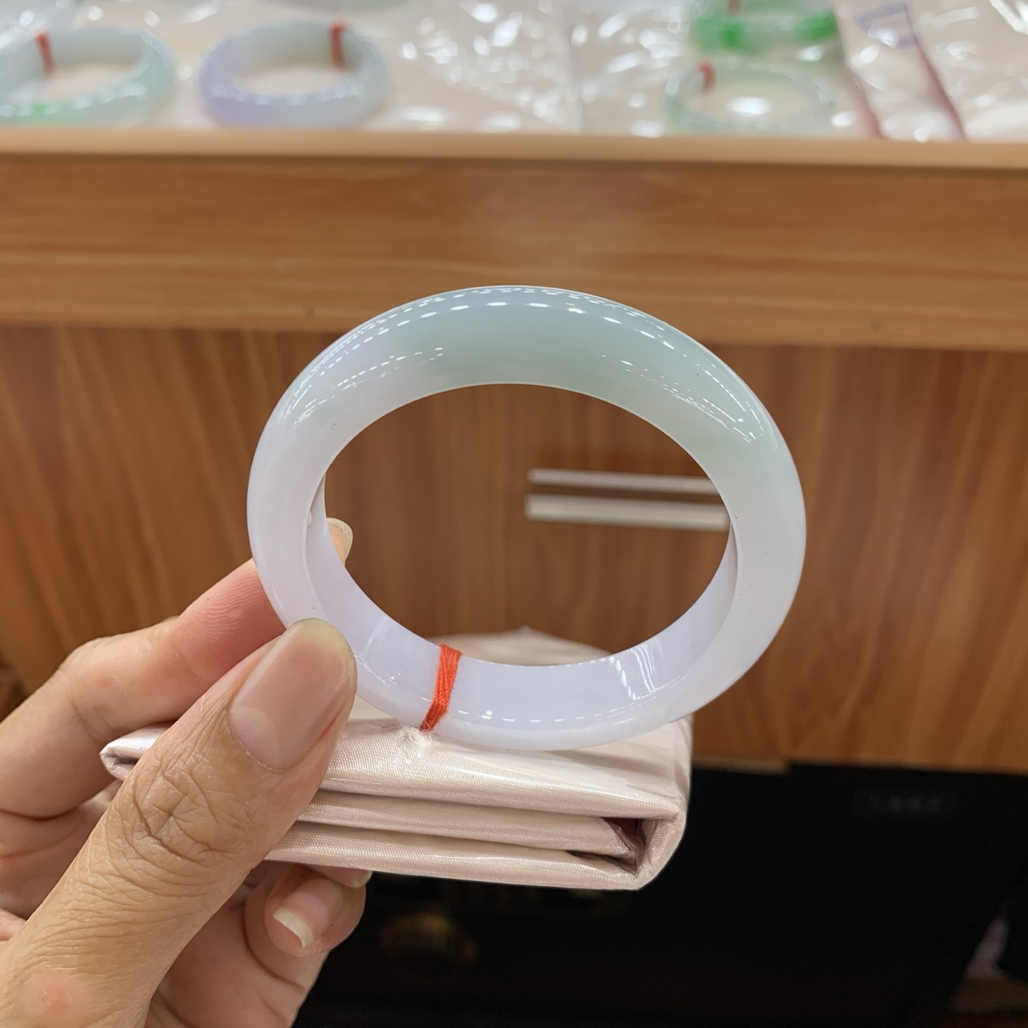 051410MMJ 半山水正圈翡翠手镯 52.5-11.8-8.2