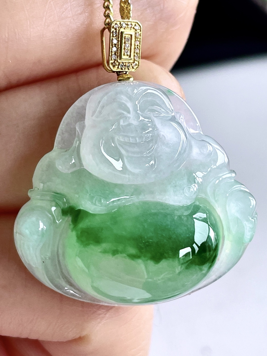 糯冰飘绿花佛公吊坠 缅甸 18k金镶嵌 无裂,性比高 飘花 整体33.7 裸石29.2-27-8 