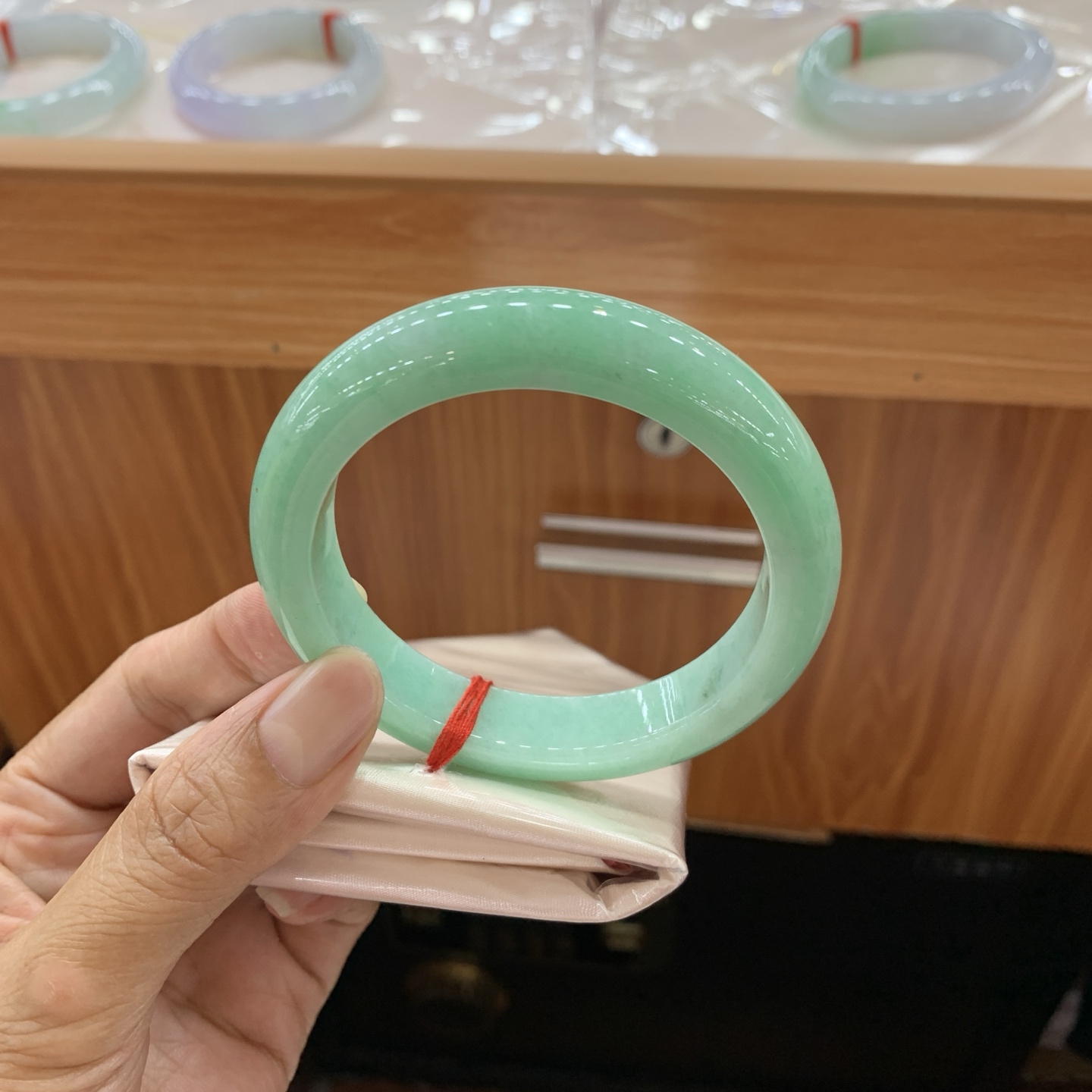051412MMJ 满绿正圈翡翠手镯 57.8-12.5-8.8