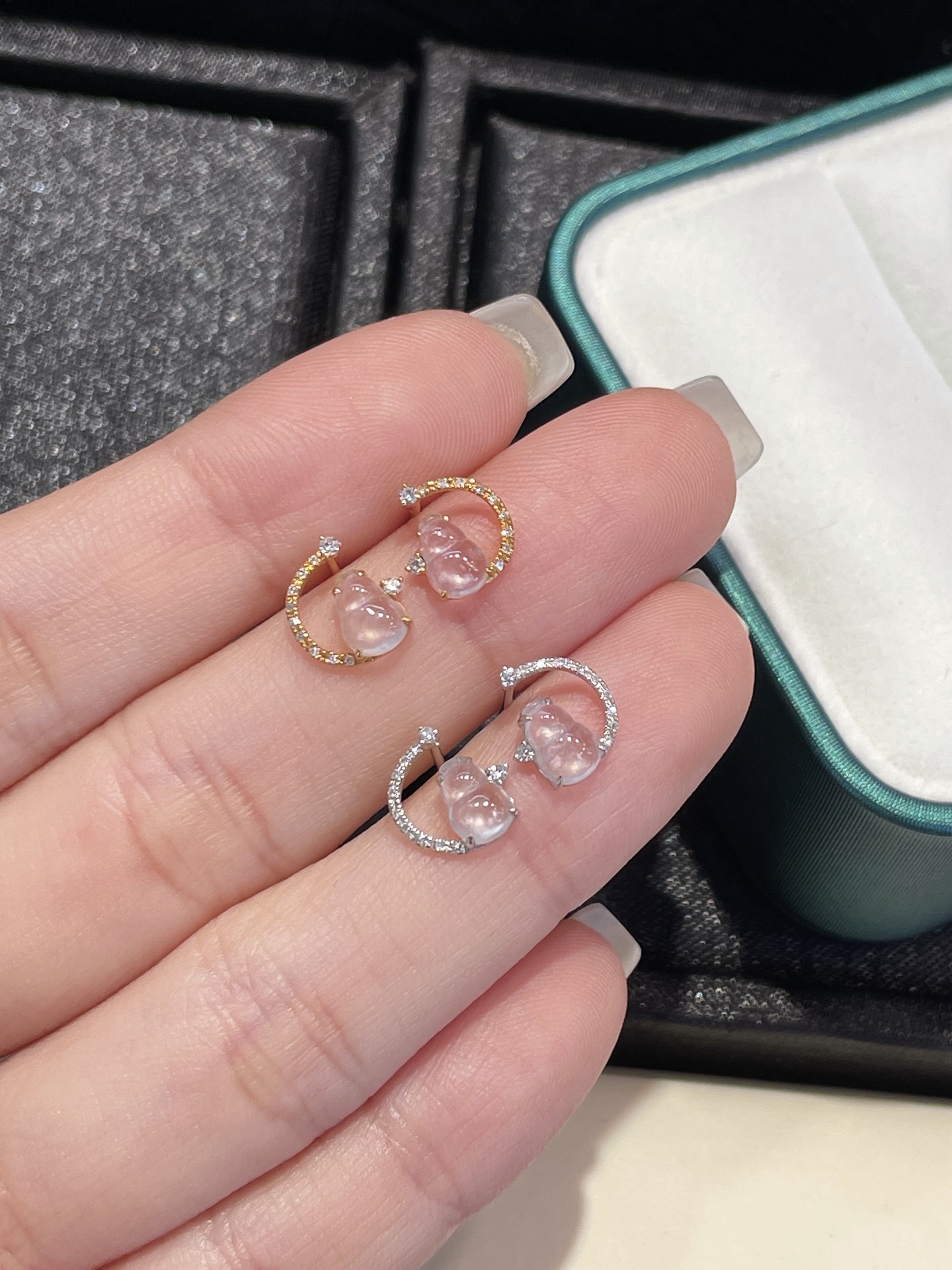 ️ 精选 冰种 精致 葫芦 耳钉 18k金 9-8.3-2.8mm
